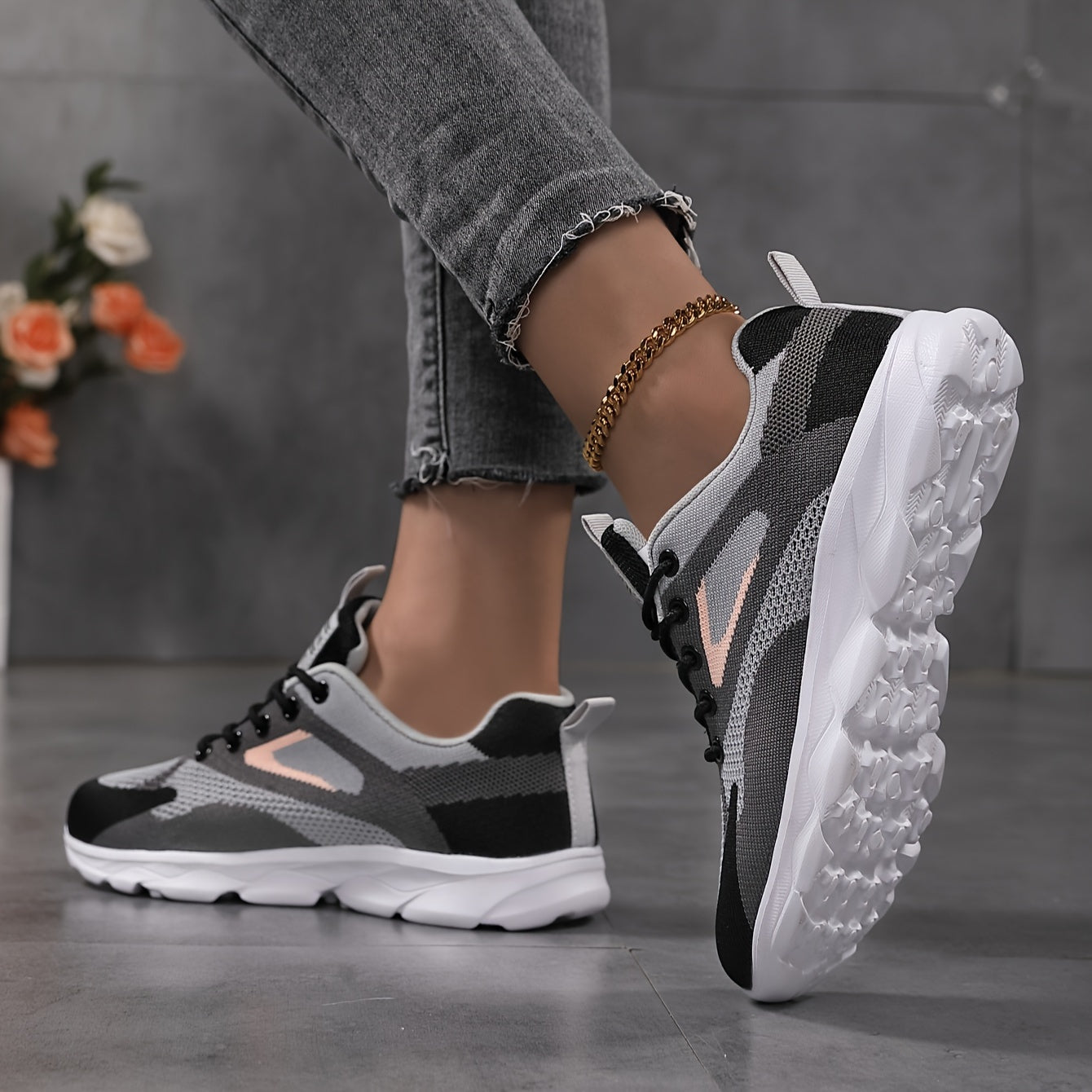 Women's Breathable Flying Woven Sneakers, Casual Lace Up Outdoor Shoes, Comfortable Low Top Sport Shoes