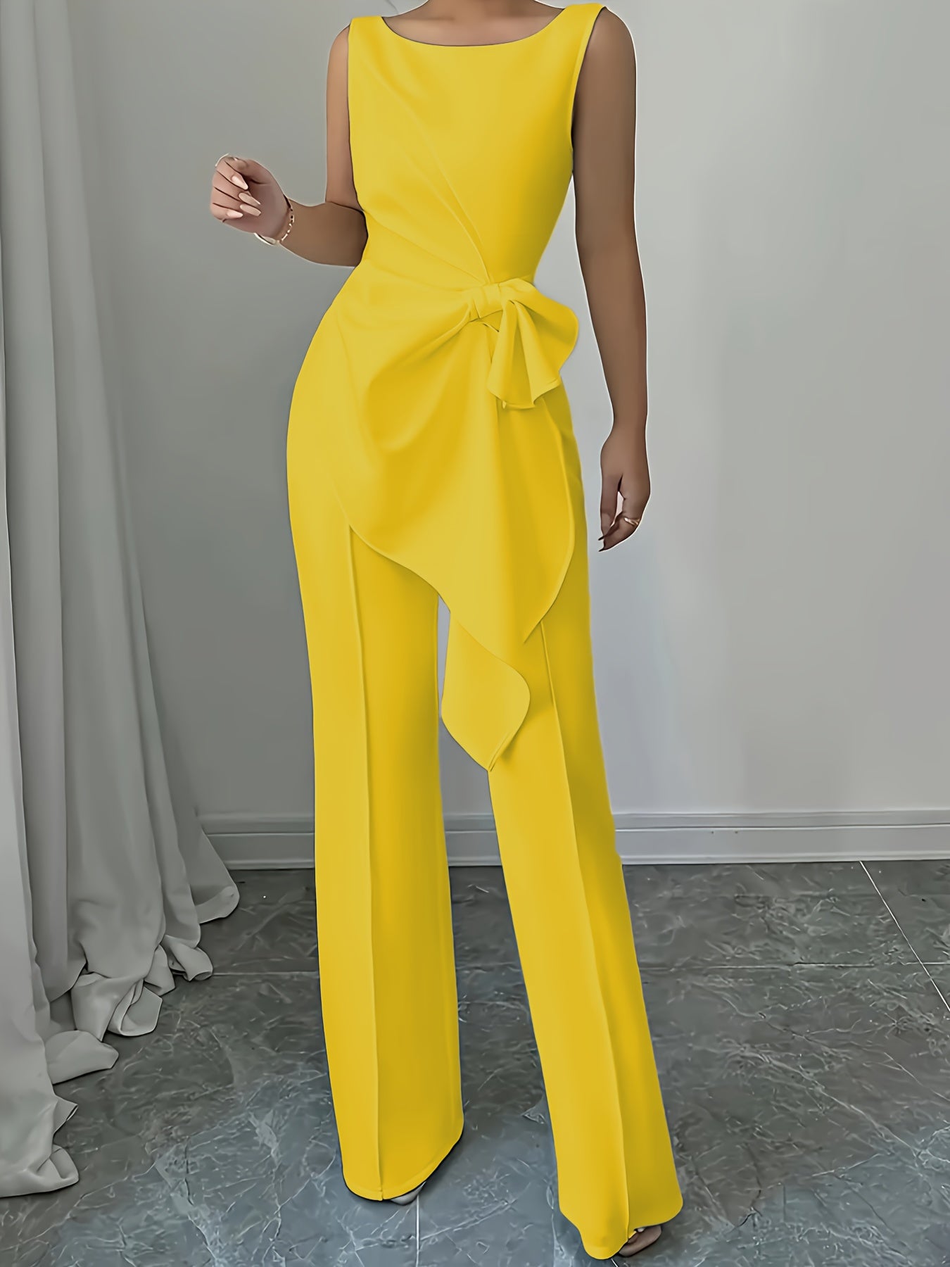 OM307B Elegant Women's Vest and Pants Set - Stylish Casual Elegance