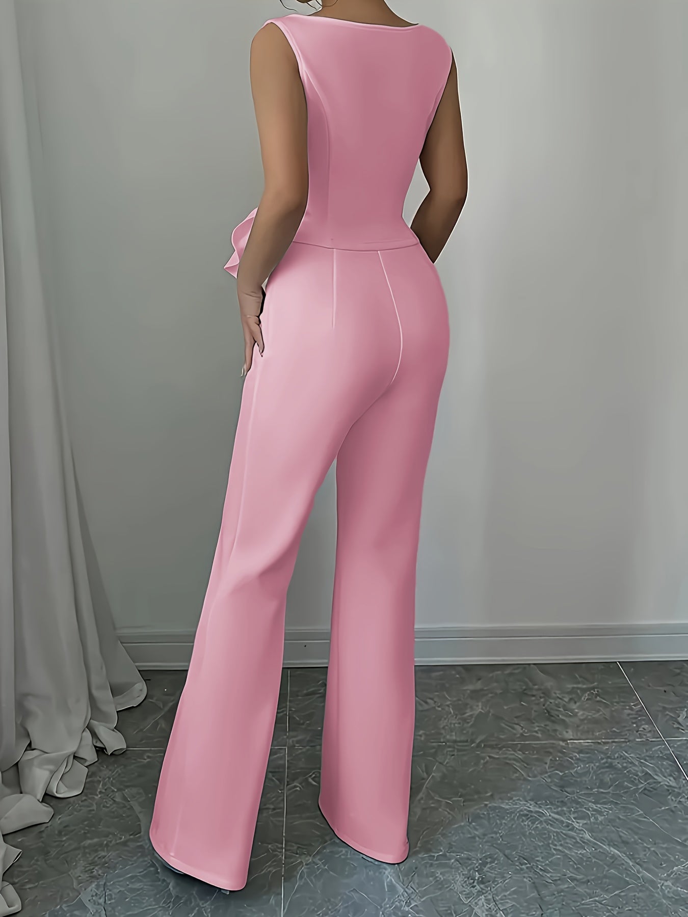 OM307B Elegant Women's Vest and Pants Set - Stylish Casual Elegance