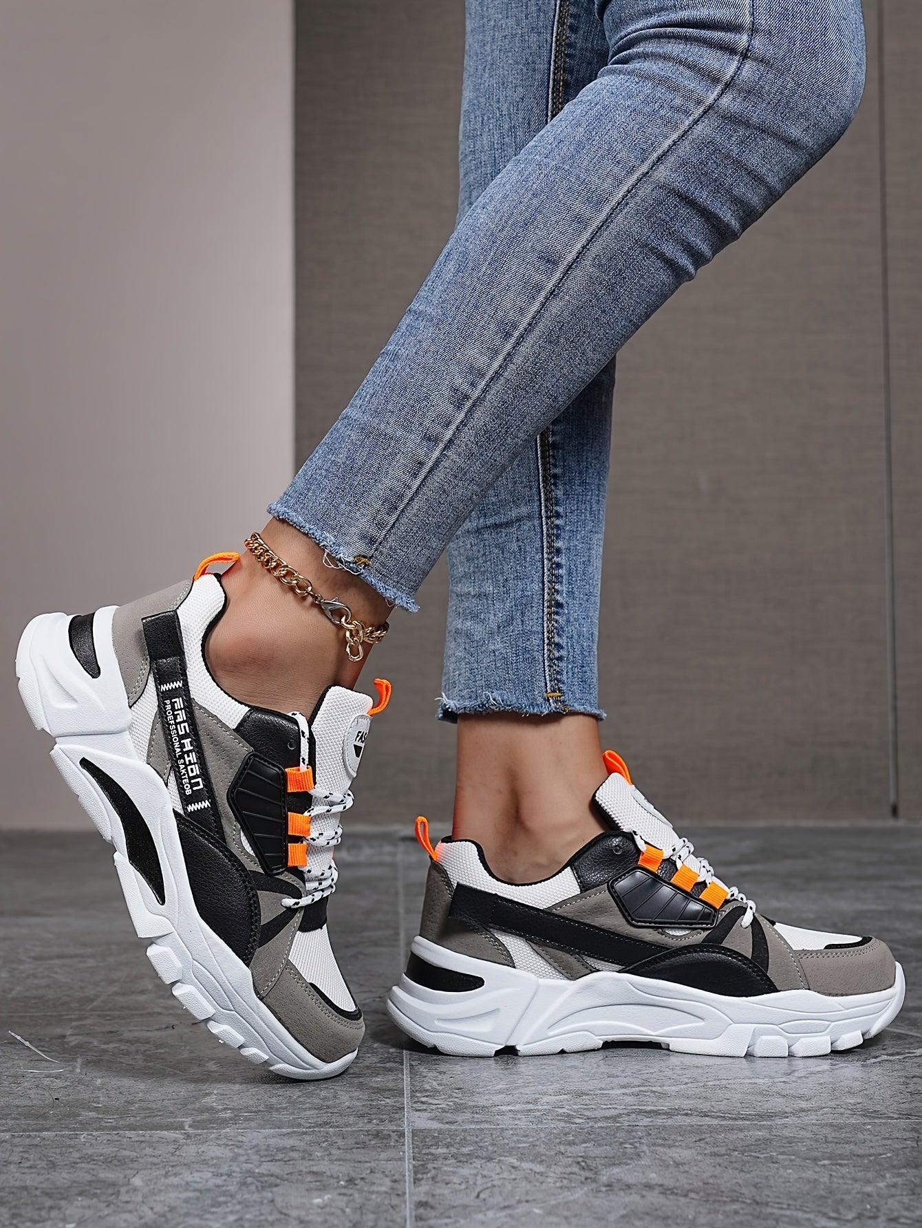 Women's Fashion Sneakers Geometric Pattern Low-Top with EVA Sole, Lace-Up Casual Sports Shoes, Hand-Washable Fabric Inner, All-Season Comfort Footwear with Plain Toe Design