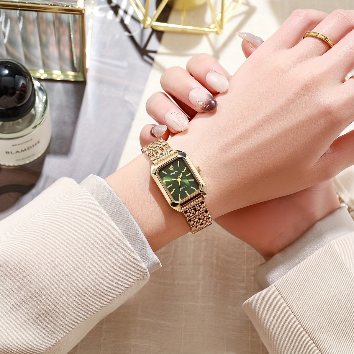 Women's Business Rectangle Quartz Watch Luxury Golden Fashion Analog Wrist Watch For Daily Life