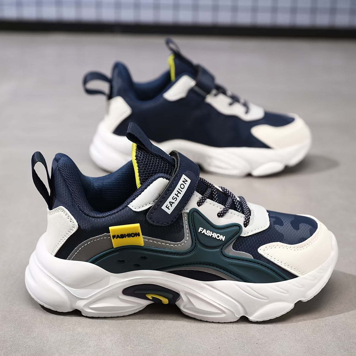 New High Quality sports shoes for boys running shoes