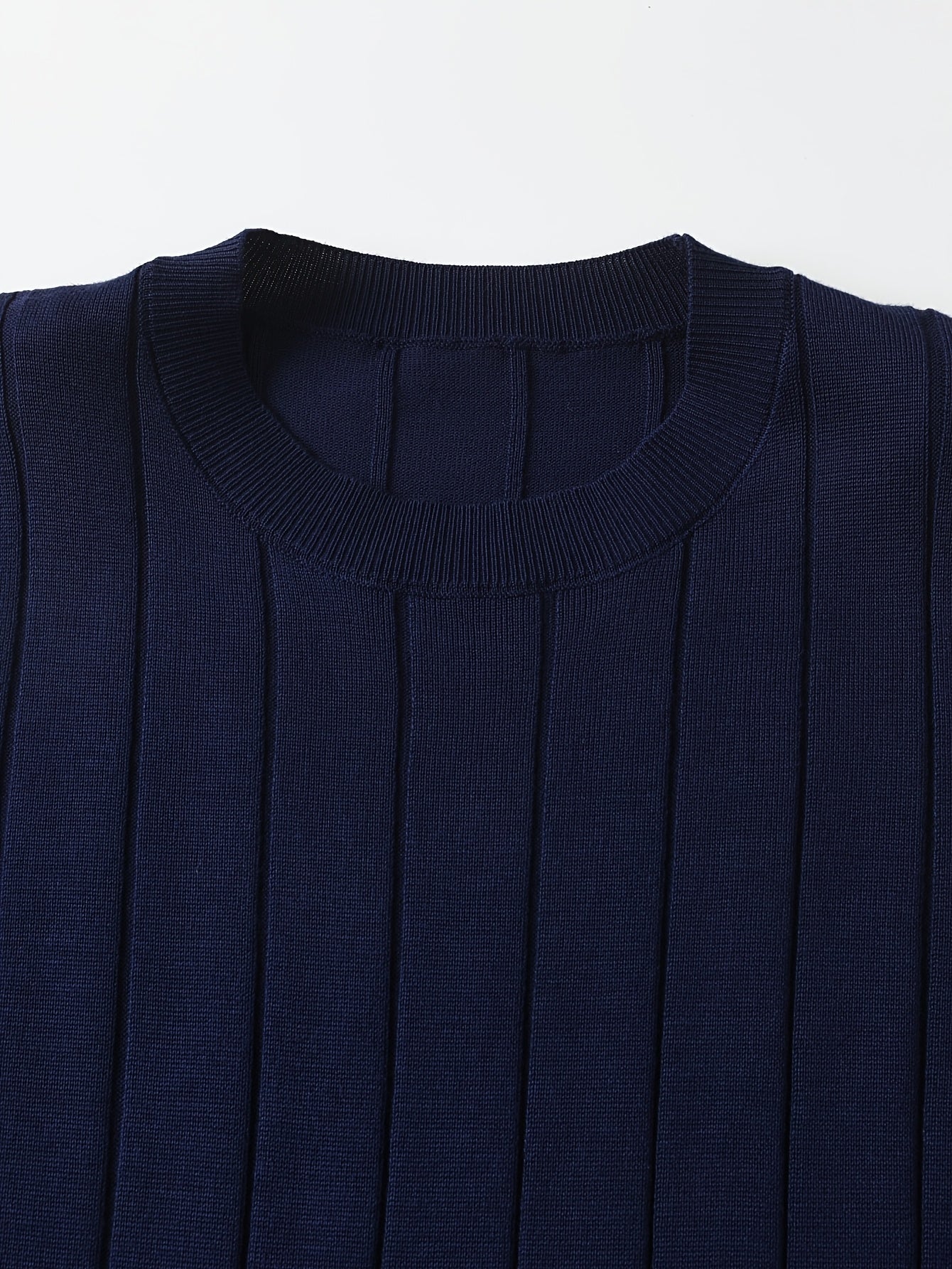 Men's Slim Fit Striped Textured Knit Crew Neck T-Shirt - High Elasticity Short Sleeve Casual Top for Spring/Autumn, Breathable Daily Leisurewear, Spring Fashion, Classic Style, Durable Construction, Pullover Shirt, Stylish Me