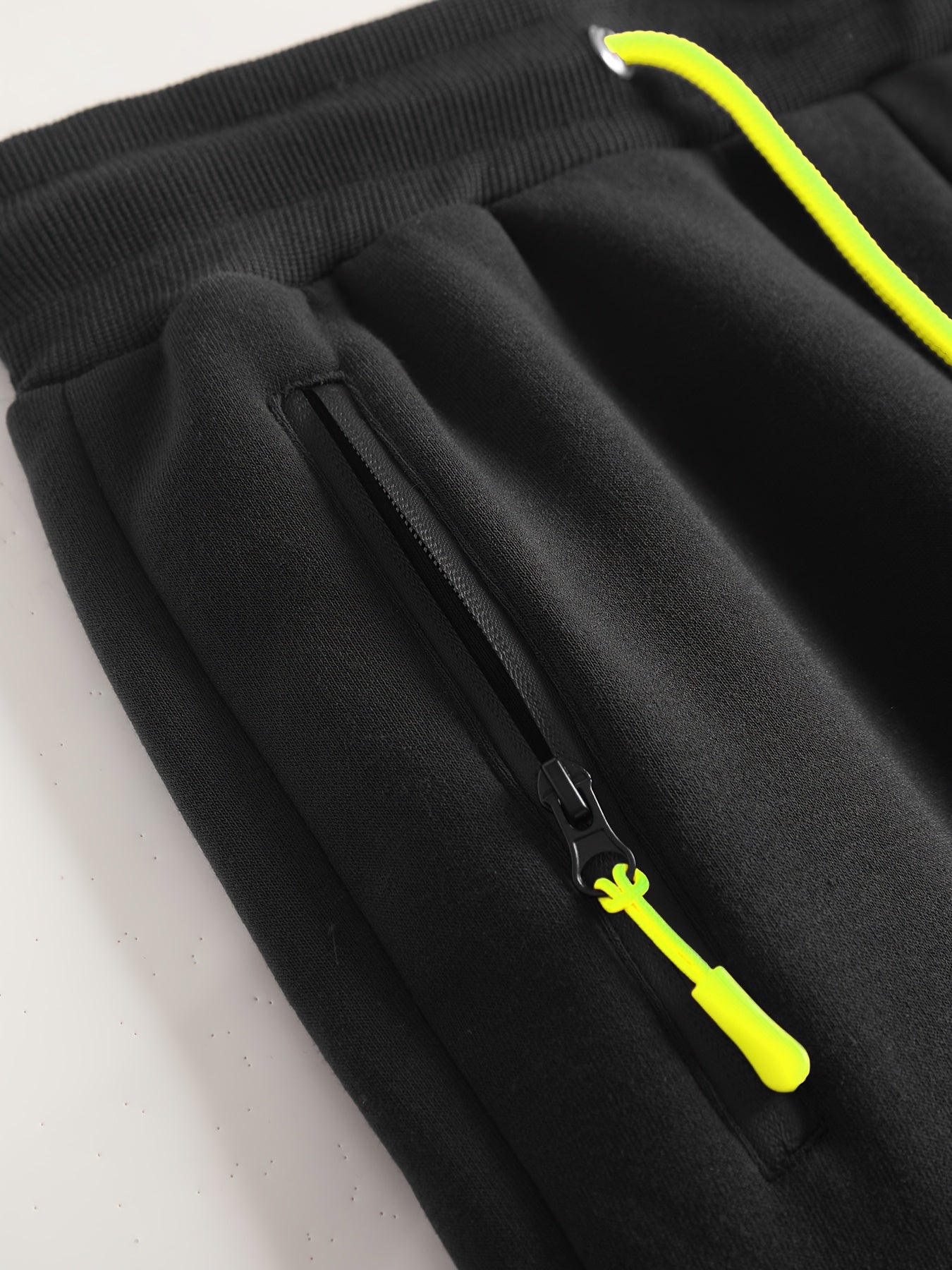 2pcs Men's Solid Color Hooded Long Sleeve Sweatshirt and Jogger Set, Suitable for Spring, Autumn, and Winter Sports Casual Outfit