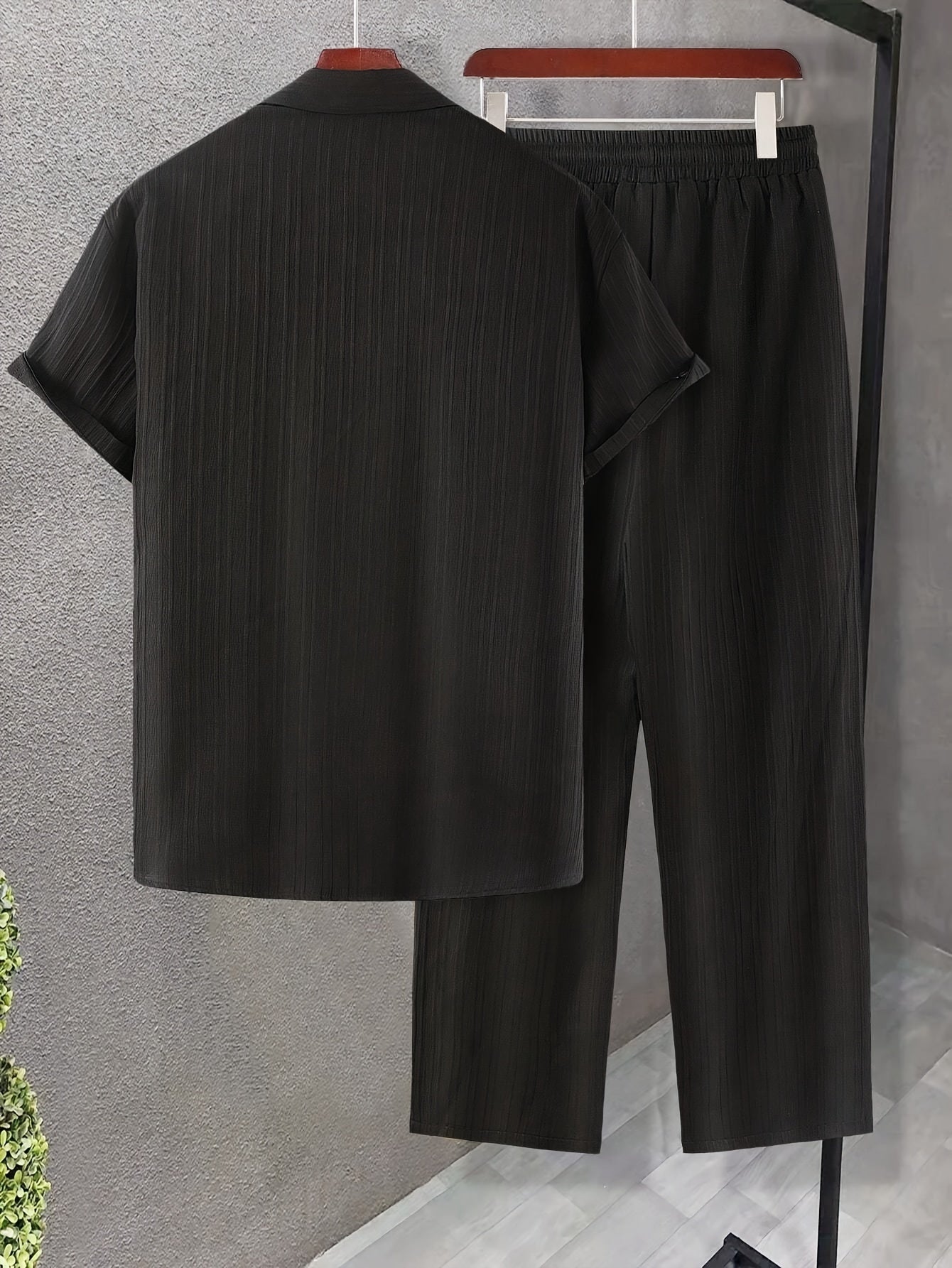 New Men's Short-Sleeved Cardigan Turnover Collar Shirt and Trousers Home Leisure Outerwear Set Men's Fashion Striped Style