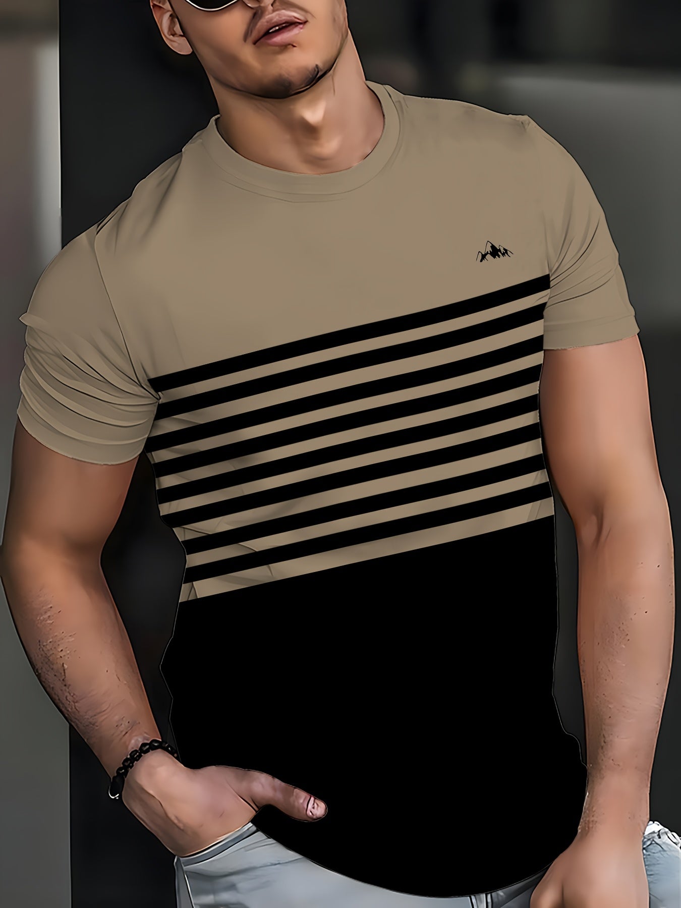 Stylish Men'S Top, a Short-Sleeve T-Shirt with Vibrant 3D Print Striped Patchwork And a Round Neck, Perfect for Summer Street Fashion And Casual Sports.
