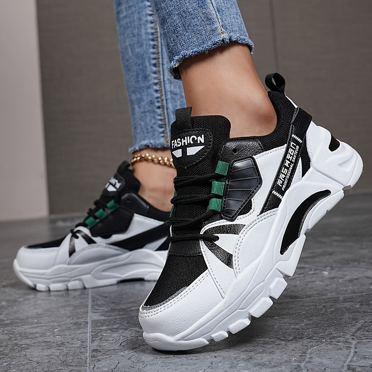 Women's Fashion Sneakers Geometric Pattern Low-Top with EVA Sole, Lace-Up Casual Sports Shoes, Hand-Washable Fabric Inner, All-Season Comfort Footwear with Plain Toe Design