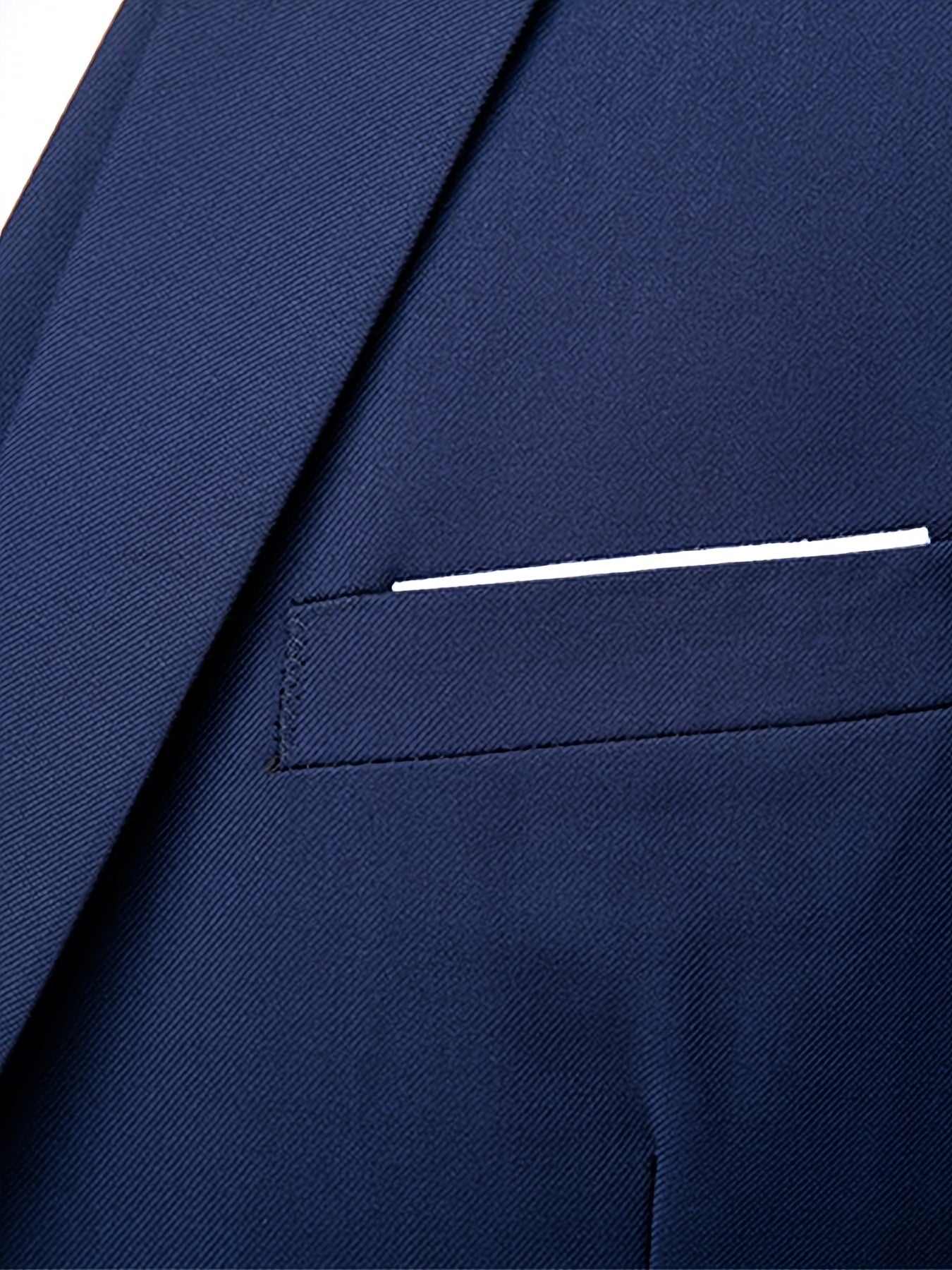 2pcs Luxury Classic Men'S Solid Color Suit - Notched Lapel Blazer and Pants, Regular Fit, Long Sleeve, Traditional Silhouette, Ideal for Weddings, Business Meetings - High-Quality Fabric, Comfortable Wear, Stylish Design, Wed