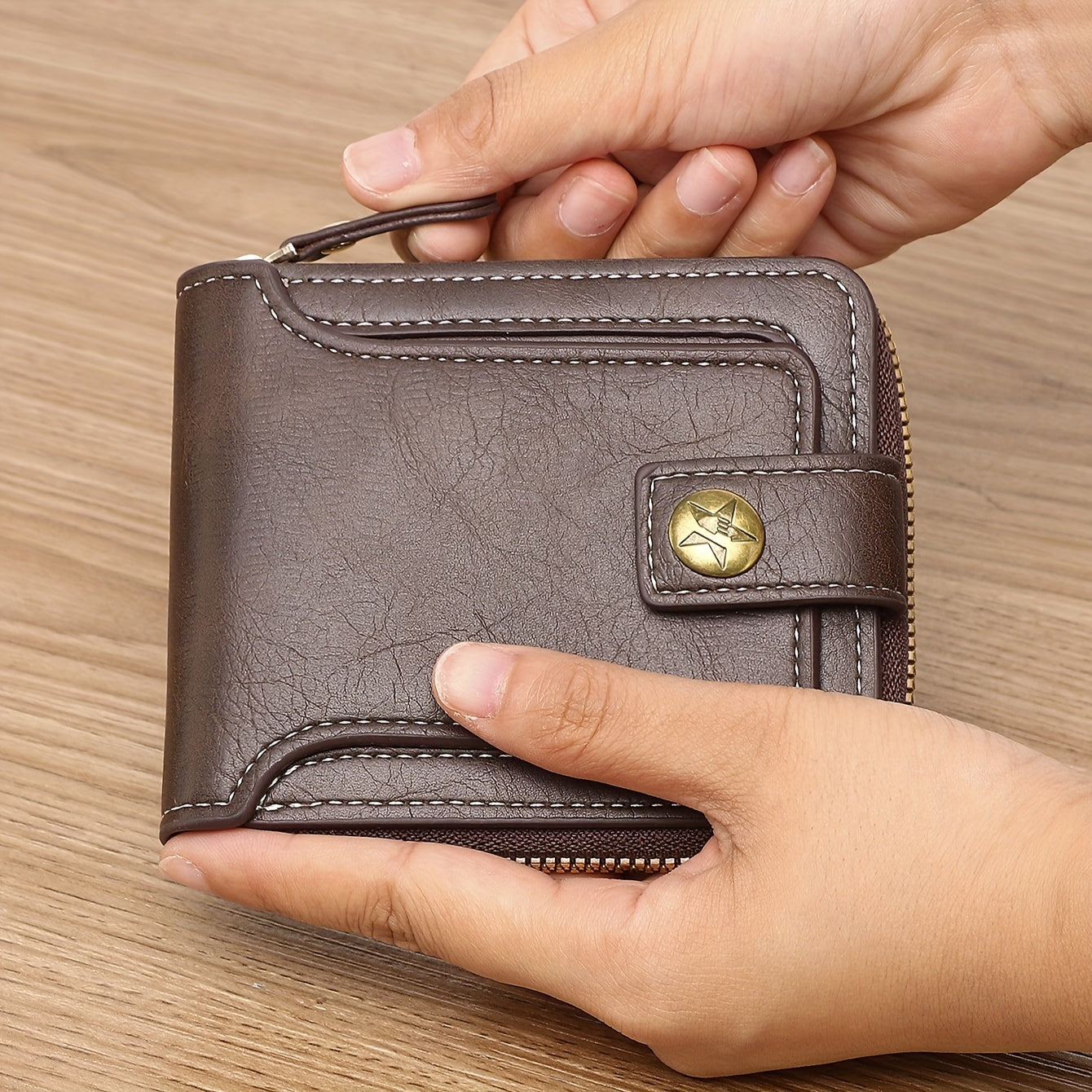 Men's Sleek Faux Leather Wallet with Tree Pattern - Compact Zippered Credit Card Holder & Coin Purse, Light Brown