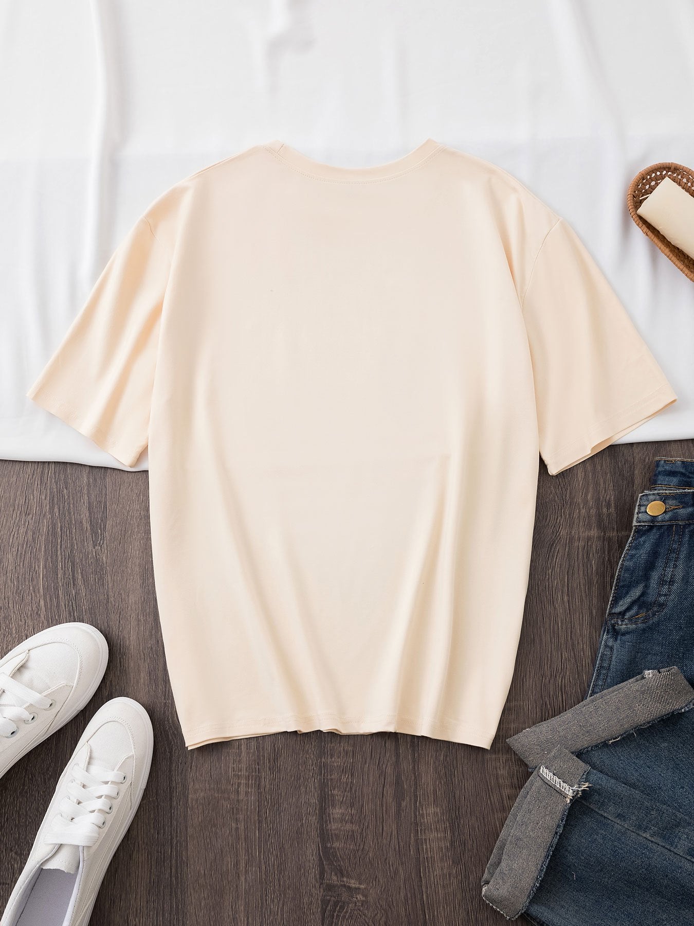 Women'S Casual Polyester T-Shirt with "Milano Italy" Letter Print, Short Sleeve Crew Neck Top, All-Season Knit Fabric Tee, Regular Length - 180gsm