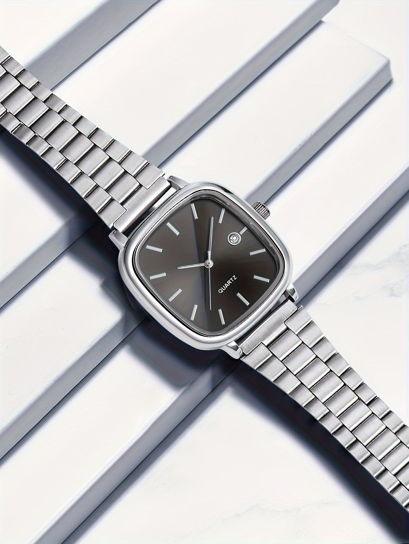 LUCKYFOX Dry Battery One Box Steel Band Small Square Calendar High-end Vintage Simple Men'S and Women'S Commuting Suitable for Daily Life Business Activities Festival Gifts Birthday Gifts Valentine'S Day Gifts