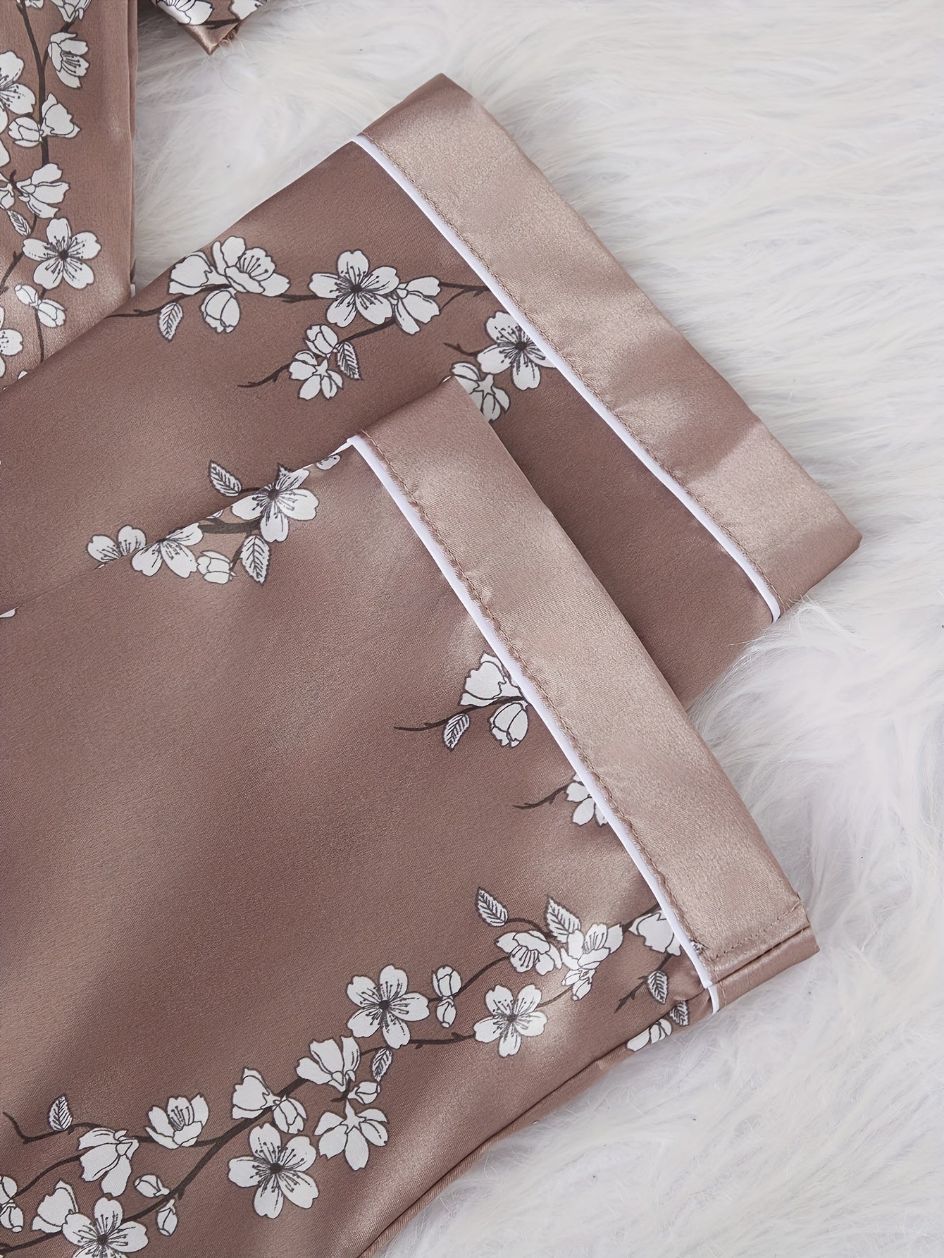 Women'S Vintage Elegant Floral Print Satin Pajama Set, Long Sleeve Top and Pants, Polyester 97% Elastane 3%, Lapel Collar, Woven, 90gsm, Fall/Winter Sleepwear