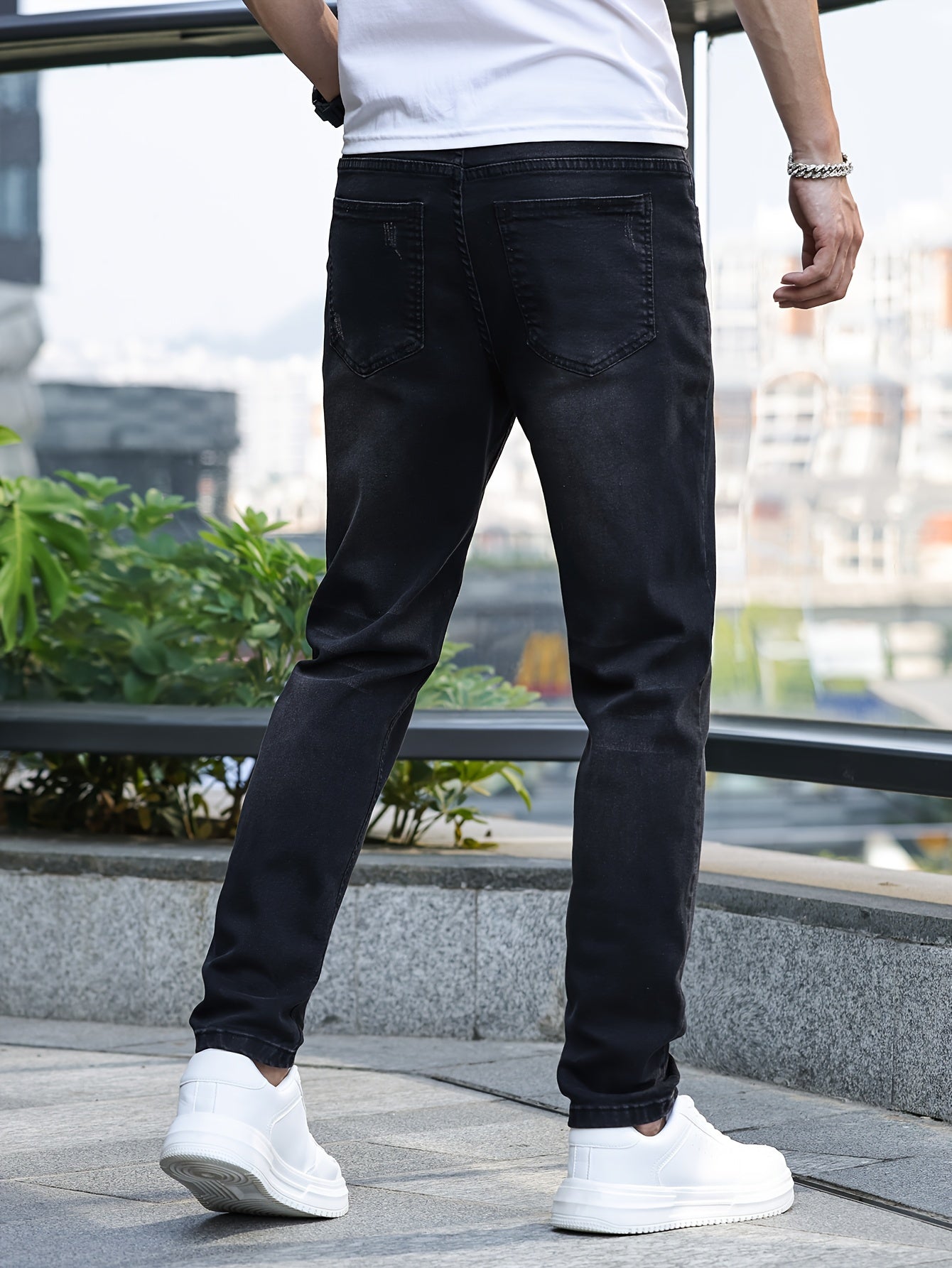 Men's Solid Skinny Cotton Blend Denim Jeans, All Seasons Wearable Medium Stretch Washed Jeans, Suitable For Daily And Outing Wear