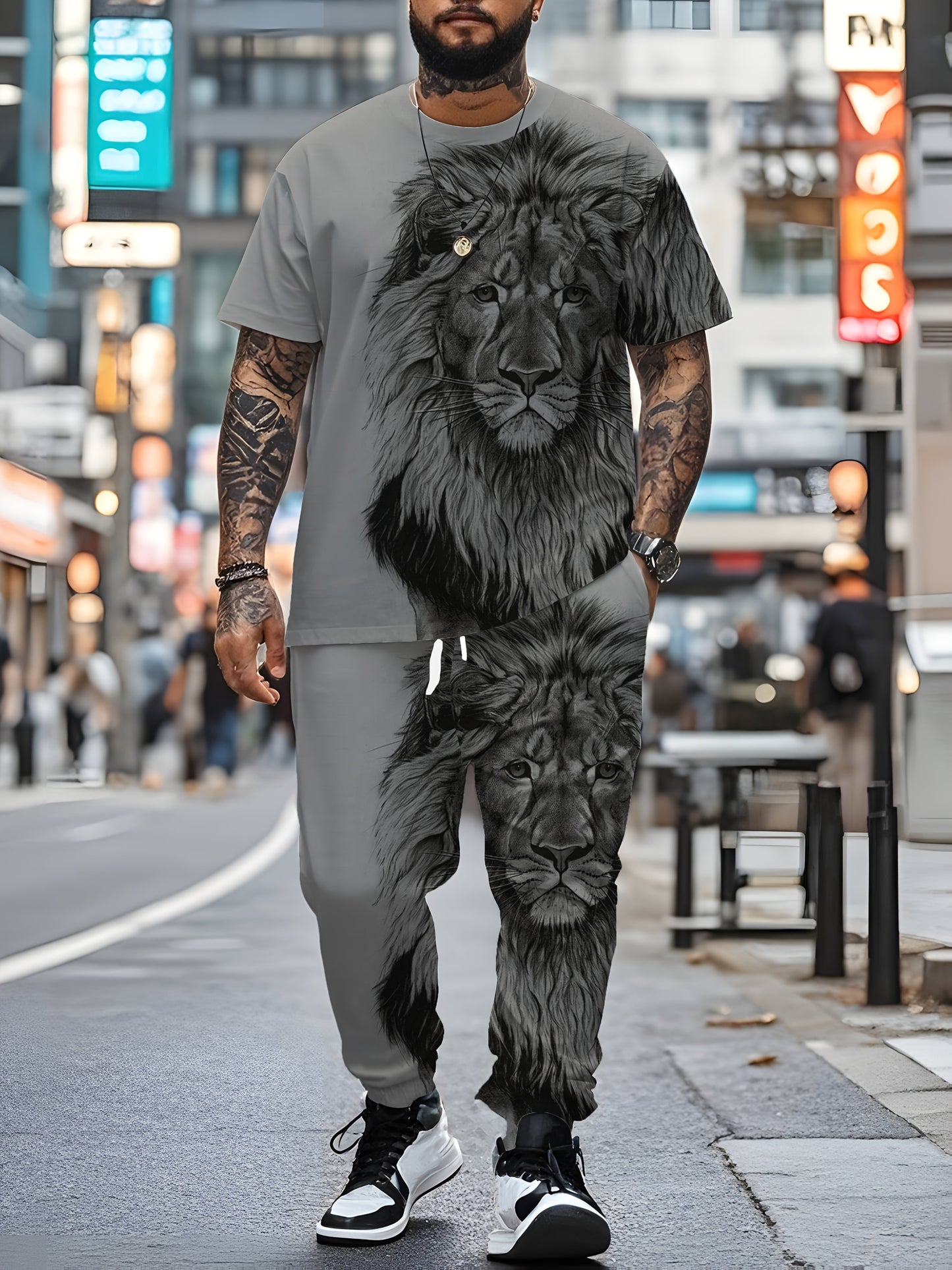 1 Set Men'S Plus Size 2pcs Summer Casual Outfit, Lion Print Short Sleeve T-Shirt and Sweatpants Set, Sports and Holiday Leisure Wear, Crew Neck, Knit Fabric with Slight Stretch, Polyester and Spandex Blend