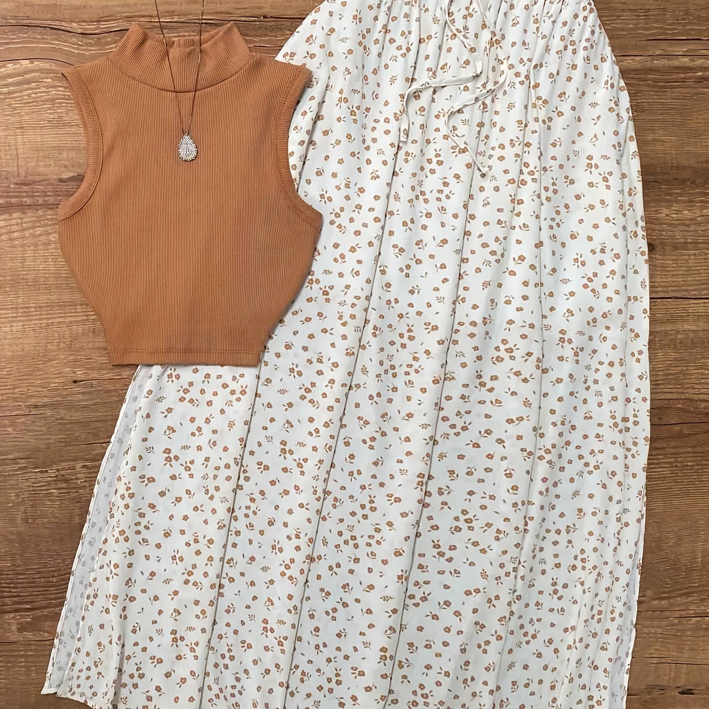 Summer Women's Daily Vacation Set with Small Floral Print Half Skirt and Sleeveless Top