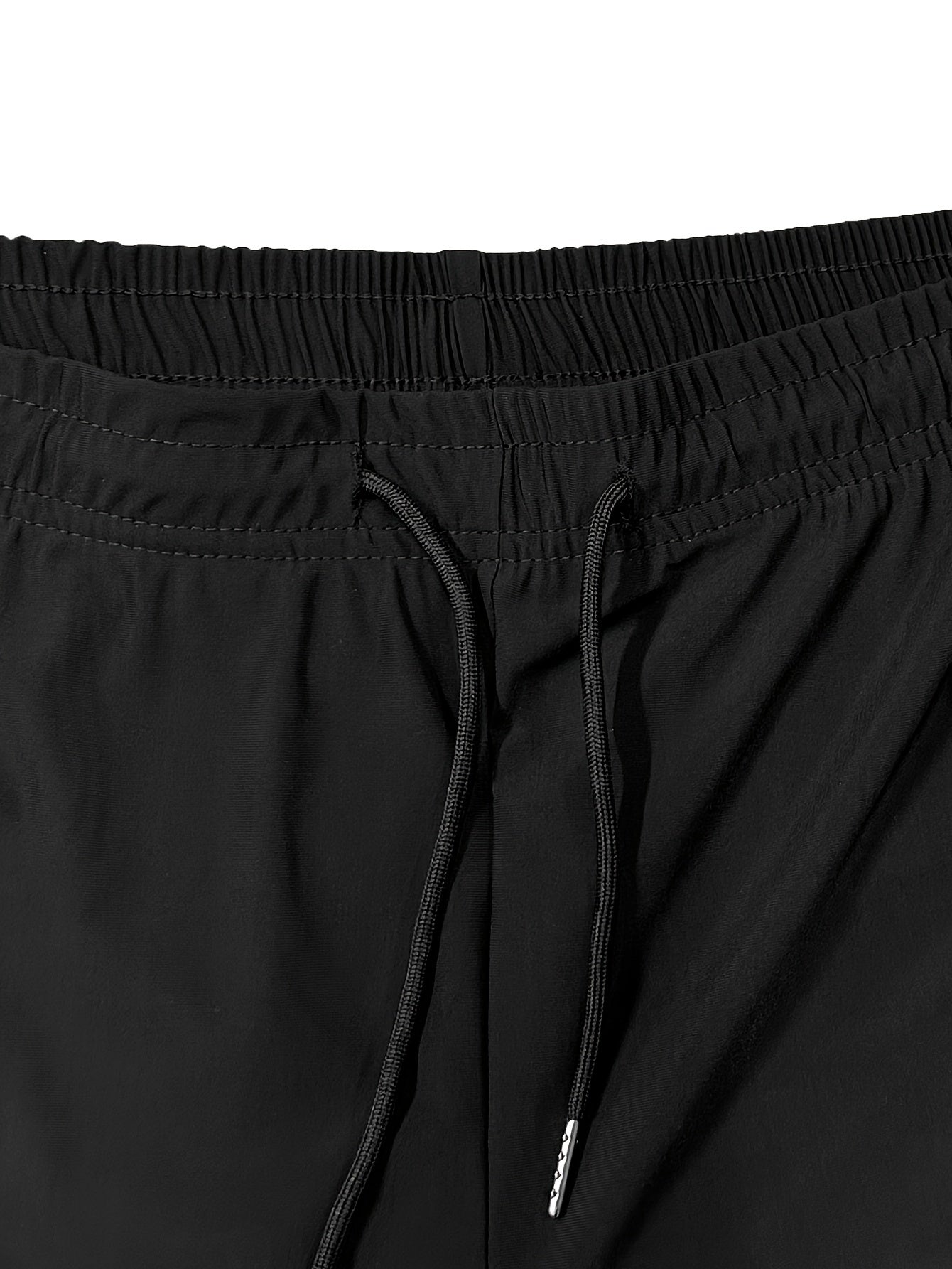 Men'S Summer Capri Pants Made from Highly Elastic Fabric, Featuring a Stylish Drawstring Elastic Waistband And Zip Pockets, Suitable for Casual Sports, Outdoor Activities, And Everyday Wear.