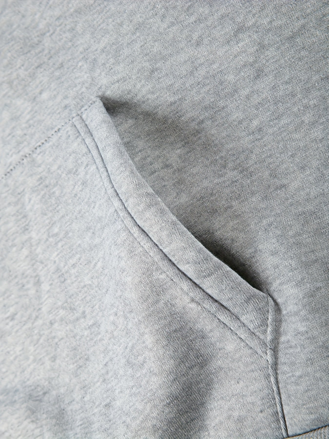 Men'S Autumn And Winter Two-Piece Suit, 1 Hooded Sweatshirt And 1 Pair of Casual Sweatpants, Loose Version, Comfortable to Wear, Very Suitable for Autumn And Winter Sports And Leisure Running Wear