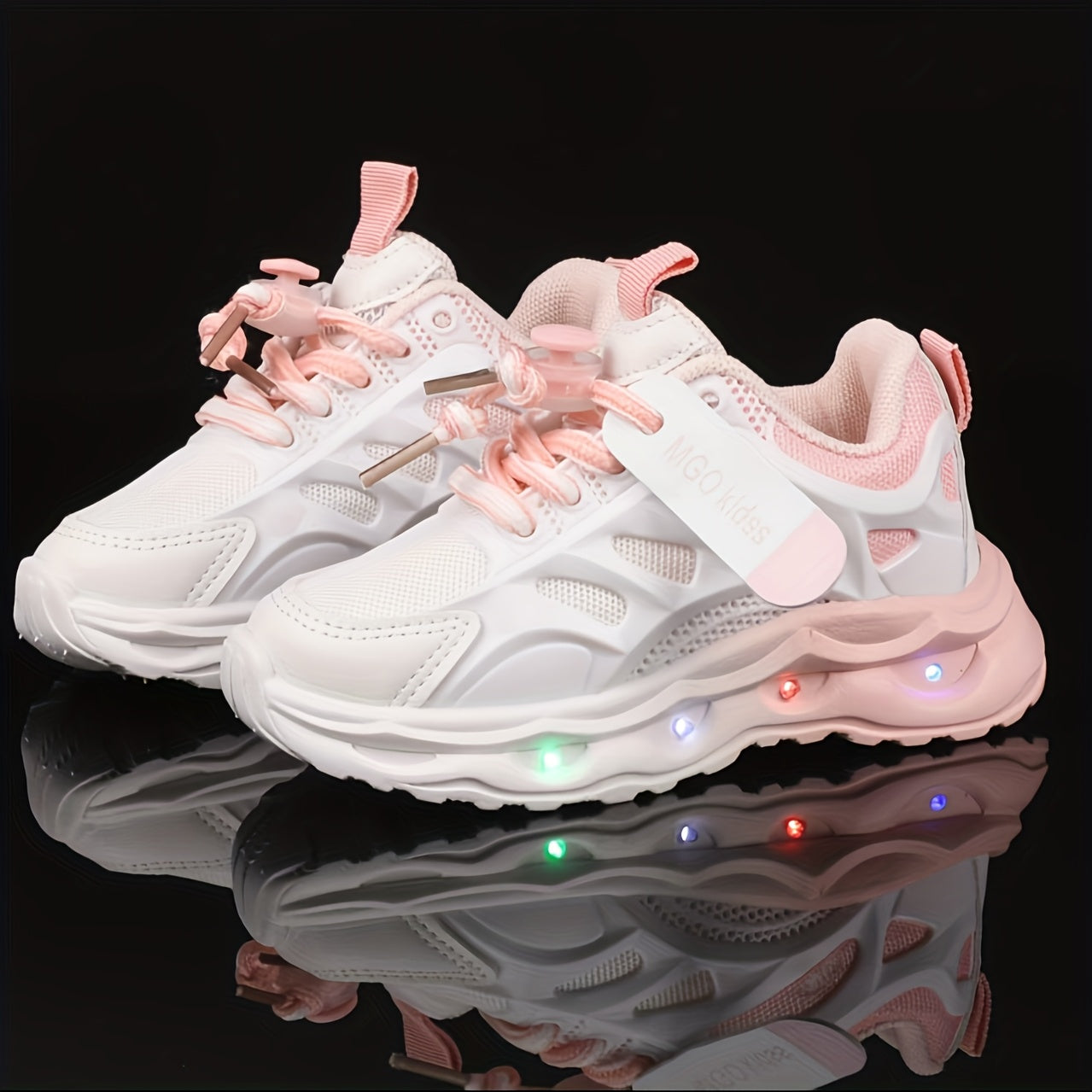 Boys' and Girls' New Spring and Autumn Sports Shoes, Gradient LED Light-Up Youngsters' Shoes for Ages 1-6 Years Old
