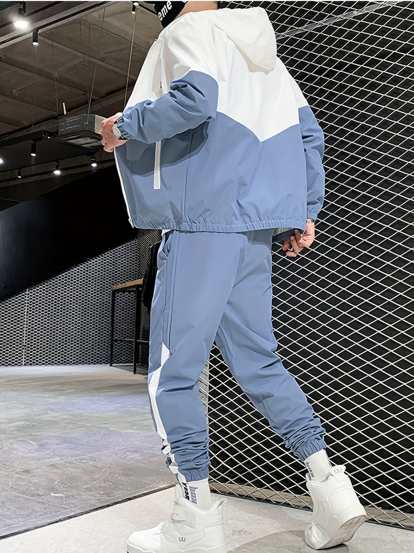 Men's Spring Autumn Outdoor Sports Training Casual Color Block Stitched Hoodie Adjustable Set Home Top and Pants Fashionable Windproof Jacket Pants Two-Piece Suit