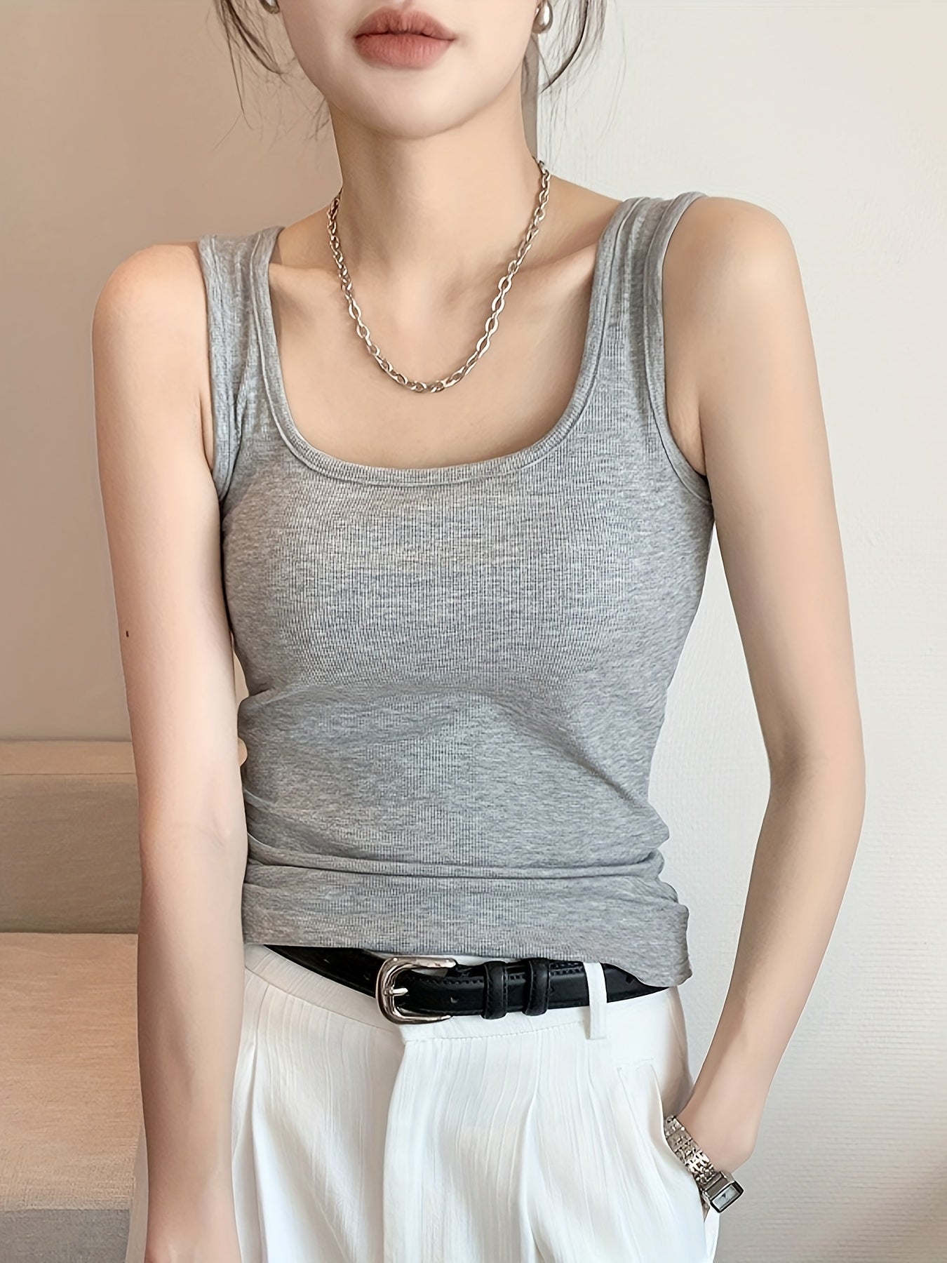 Solid Color Casual, U-neck, Wide Shoulder Vest, Women's Vest, Inner Wear, Versatile Outer Wear, Sleeveless Vest, Comfortable and Simple, Spring, Summer and Autumn Top, Can Be Worn in Winter, Christmas, Valentine's Day