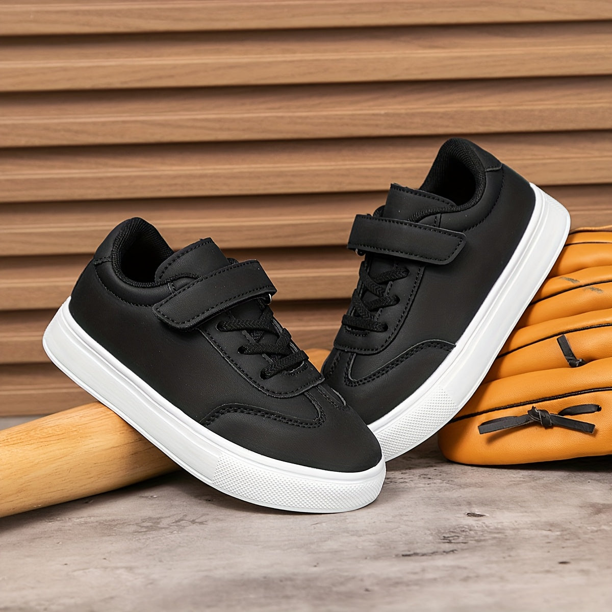 Youngsters' Comfortable Low-Top Casual Sneakers with Easy Closure, Durable & Non-Slip, Unisex Outdoor Play Shoes, Stylish and Comfortable Choice for School and Daily Outings, Perfect for Hiking and Skateboarding