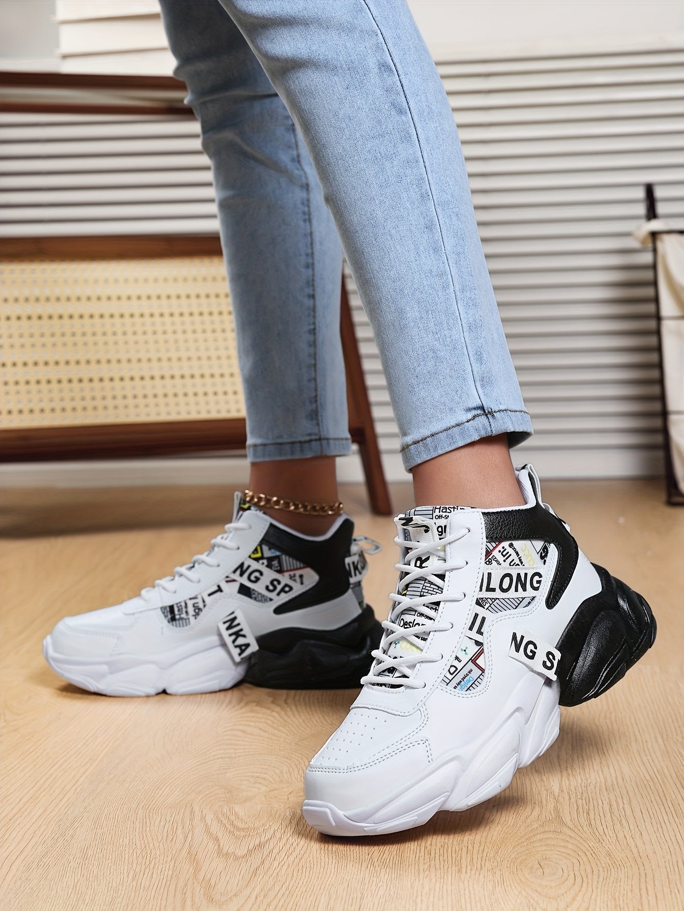 Women'S High-Top Plaid Skate Sneakers - Lightweight, Non-Slip, Shock-Absorbing Sneakers with EVA Sole, Synthetic Faux Leather Upper & Fabric Lining for All-Season Sports and Casual Wear, Casual Sneakers | Stylish Lace-Up Shoe