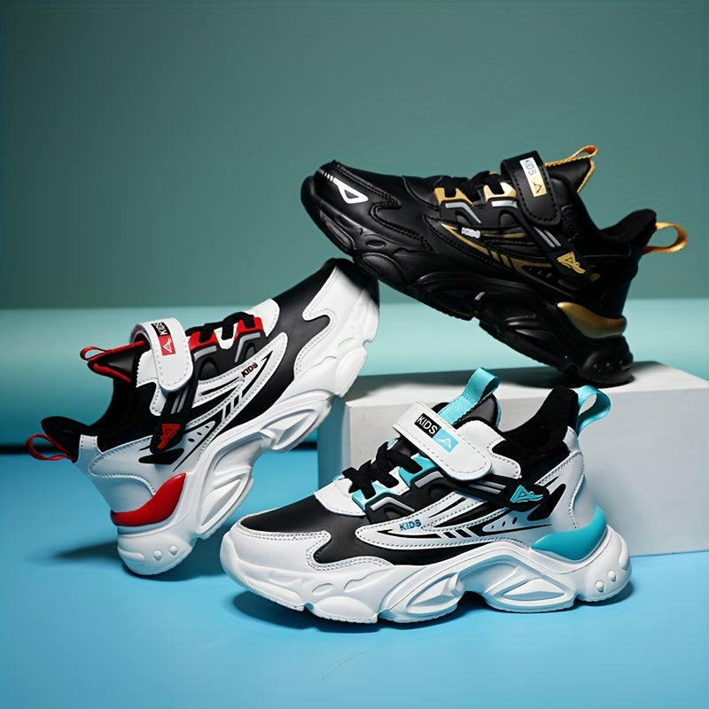 Casual Stylish Sports Shoes That Are Windproof And Waterproof.