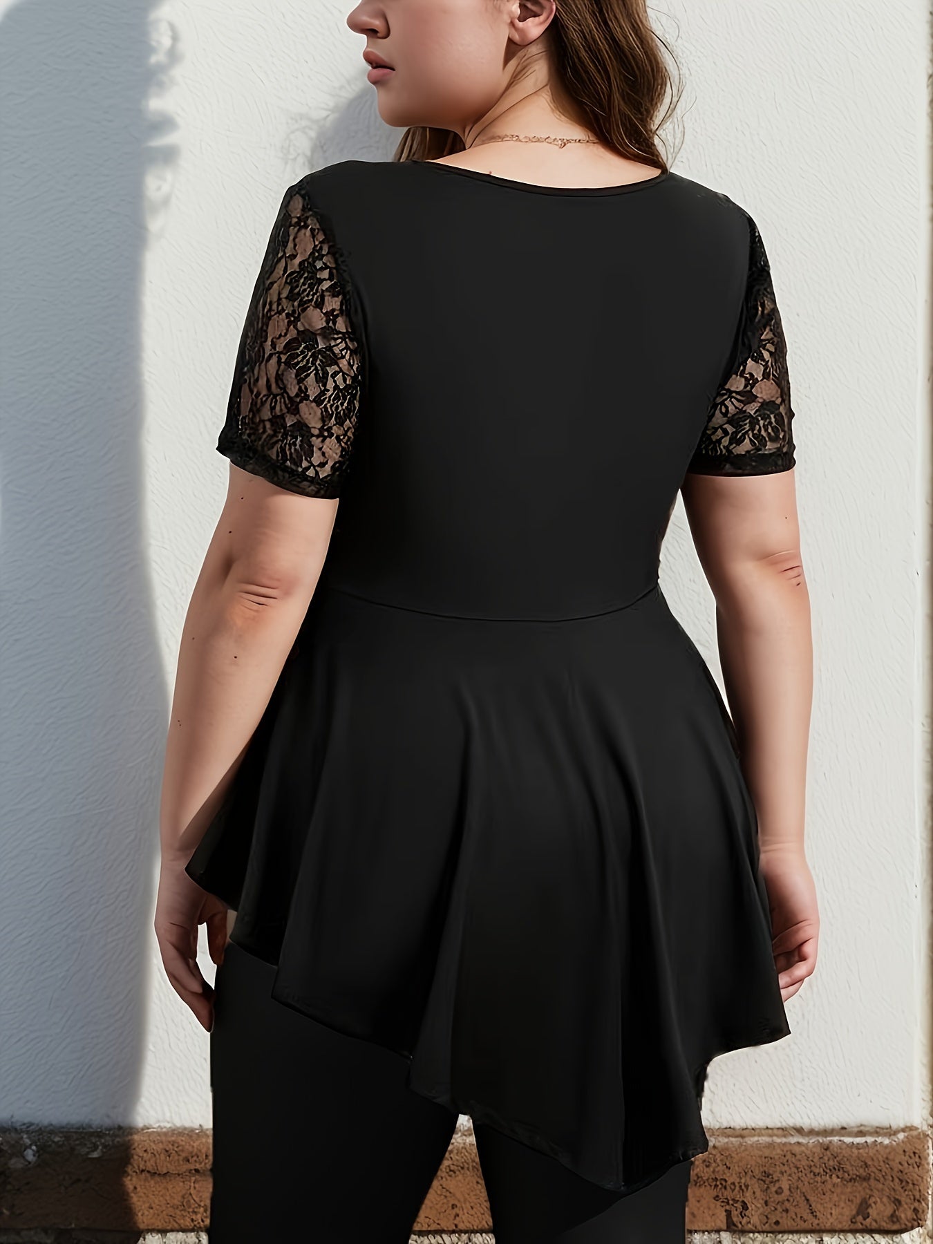 Plus Size Lace Splicing Crew Neck T-shirt, Elegant Short Sleeve Hanky Hem Top For Spring & Summer, Women's Plus Size Clothing