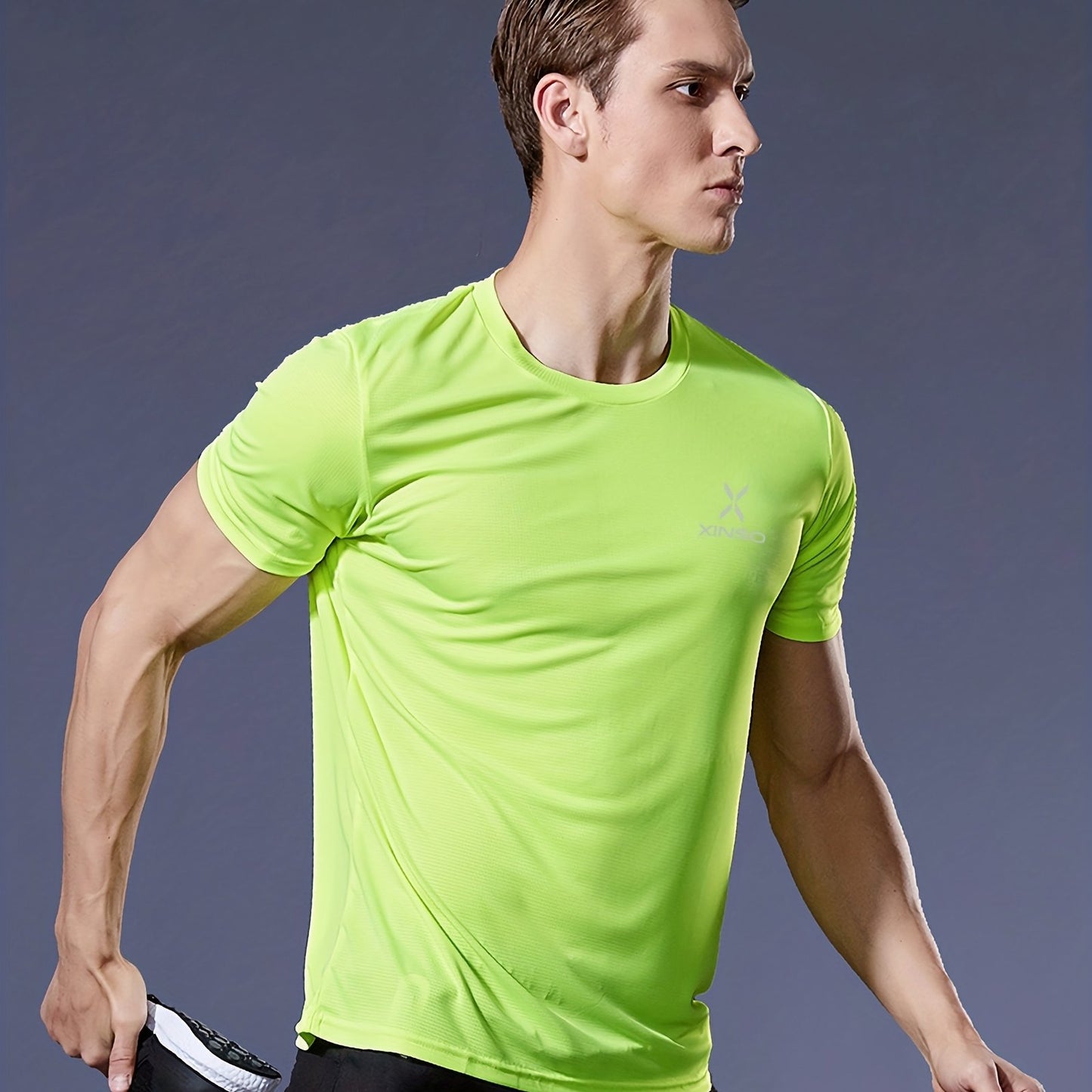 Men's Ultra-Thin T-Shirt with Round Neck, Lightweight and Breathable Performance Running Top for Gym Workouts