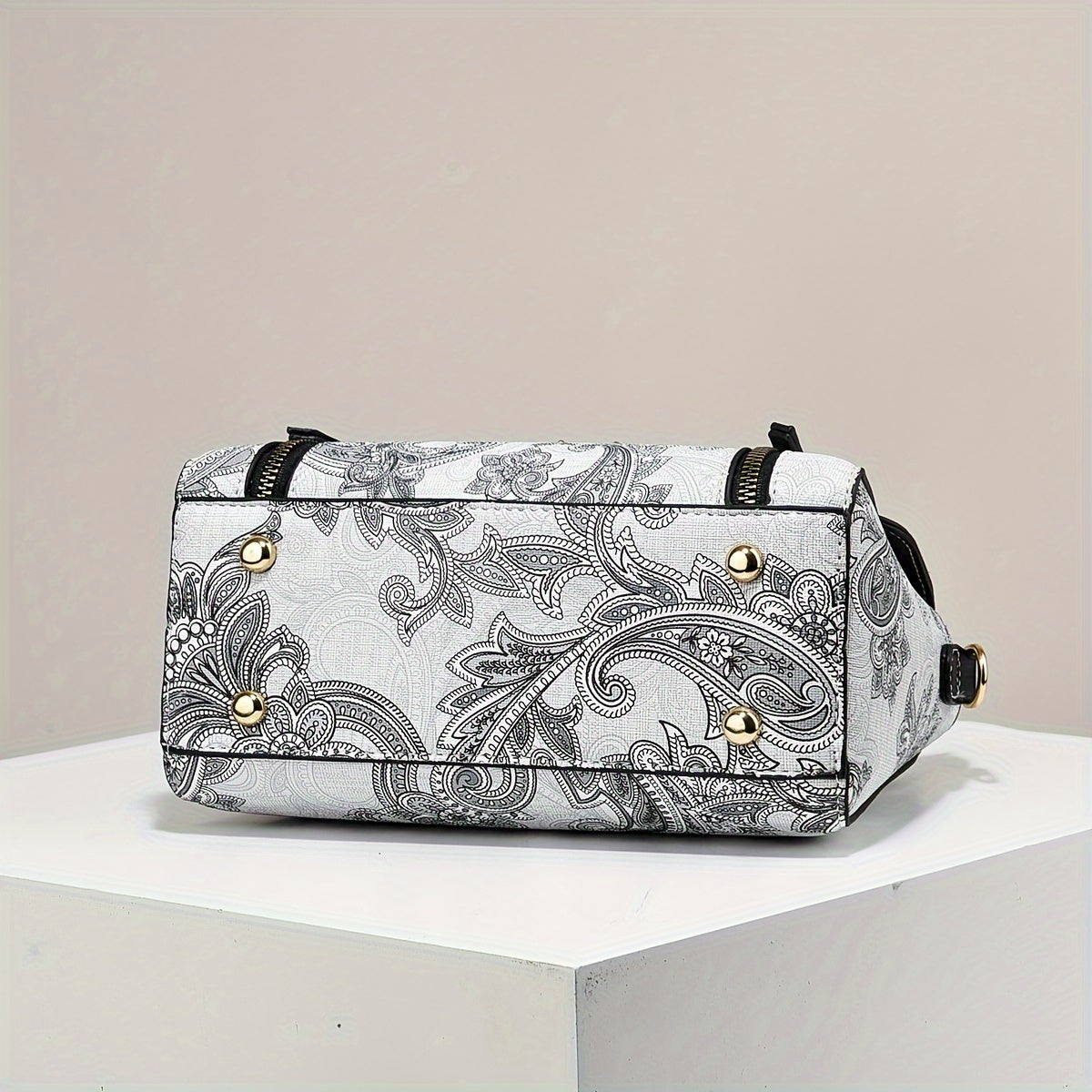 Elegant Floral Print Women'S Crossbody Bag with Magnetic Closure, Adjustable Strap, and Metal Swan Heart Charm, Synthetic Faux Leather Shoulder Purse with Polyester Lining and Painted Edges, Ladies Bag