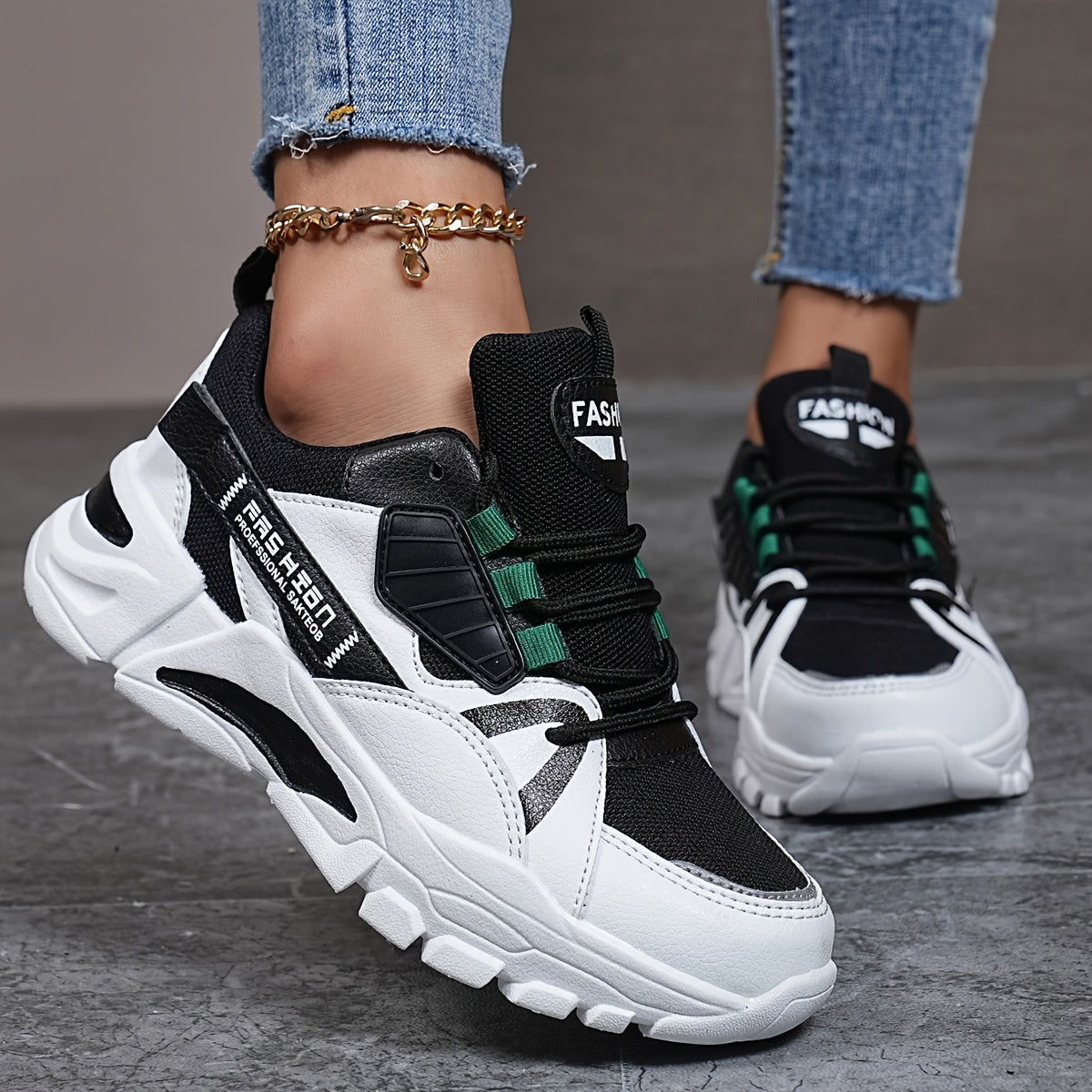 Women's Fashion Sneakers Geometric Pattern Low-Top with EVA Sole, Lace-Up Casual Sports Shoes, Hand-Washable Fabric Inner, All-Season Comfort Footwear with Plain Toe Design