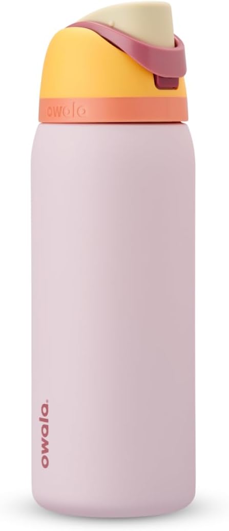 Owala Freesip Insulated Stainless Steel Water Bottle with Straw for Sports, Travel, and School Bpa-Free Sports Water Bottle, 24 Oz, Denim