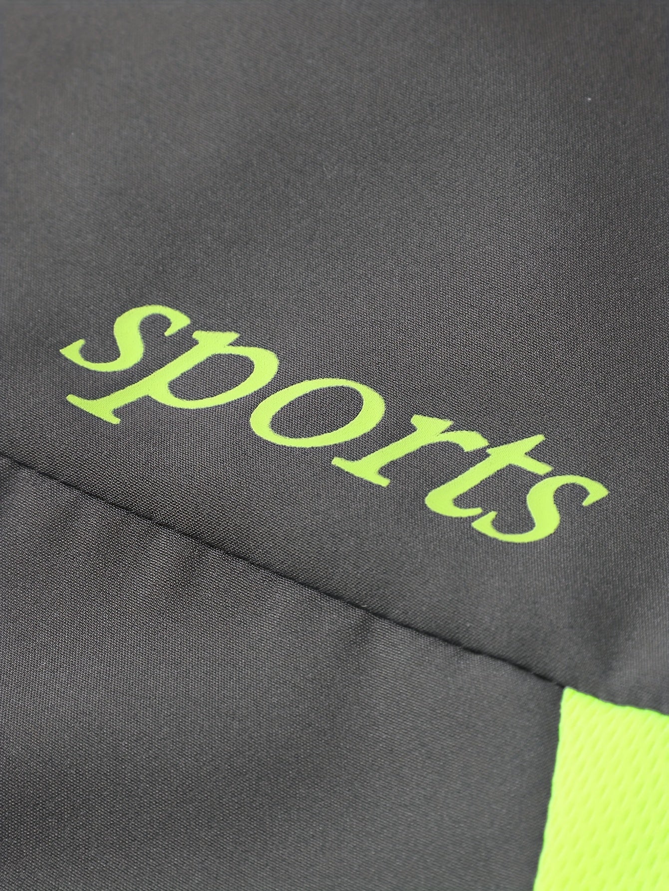 Men's Two-Tone Spliced Jacket and Pants Set in Fluorescent Green with 'Sports' Letter Print, Eye-Catching Fashion Design, Comfortable Soft Fabric, Essential Outfit for Home or Outdoor Wear TZ8030
