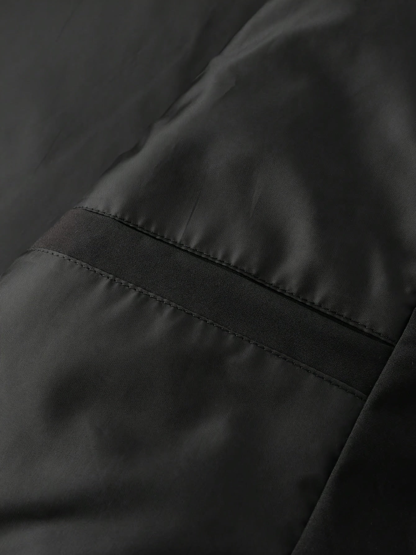 Men'S Casual Sportswear Set - Black Jacket with Zipper Pockets & White Accents, Matching Pants, Perfect for Spring & Fall, Sportswear Outfit|Zippered Jacket|Functional Pockets