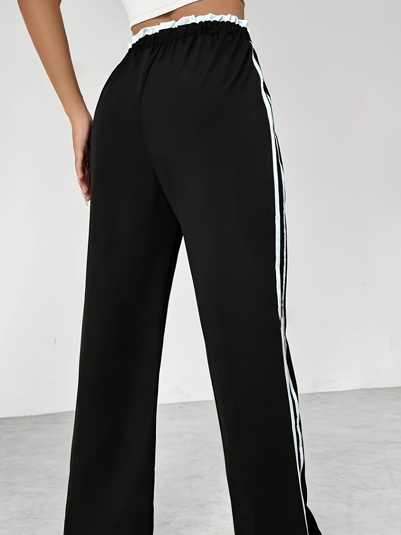Women's Color-Matching Drawn White Stripe Paper Bag Waist Casual Pants