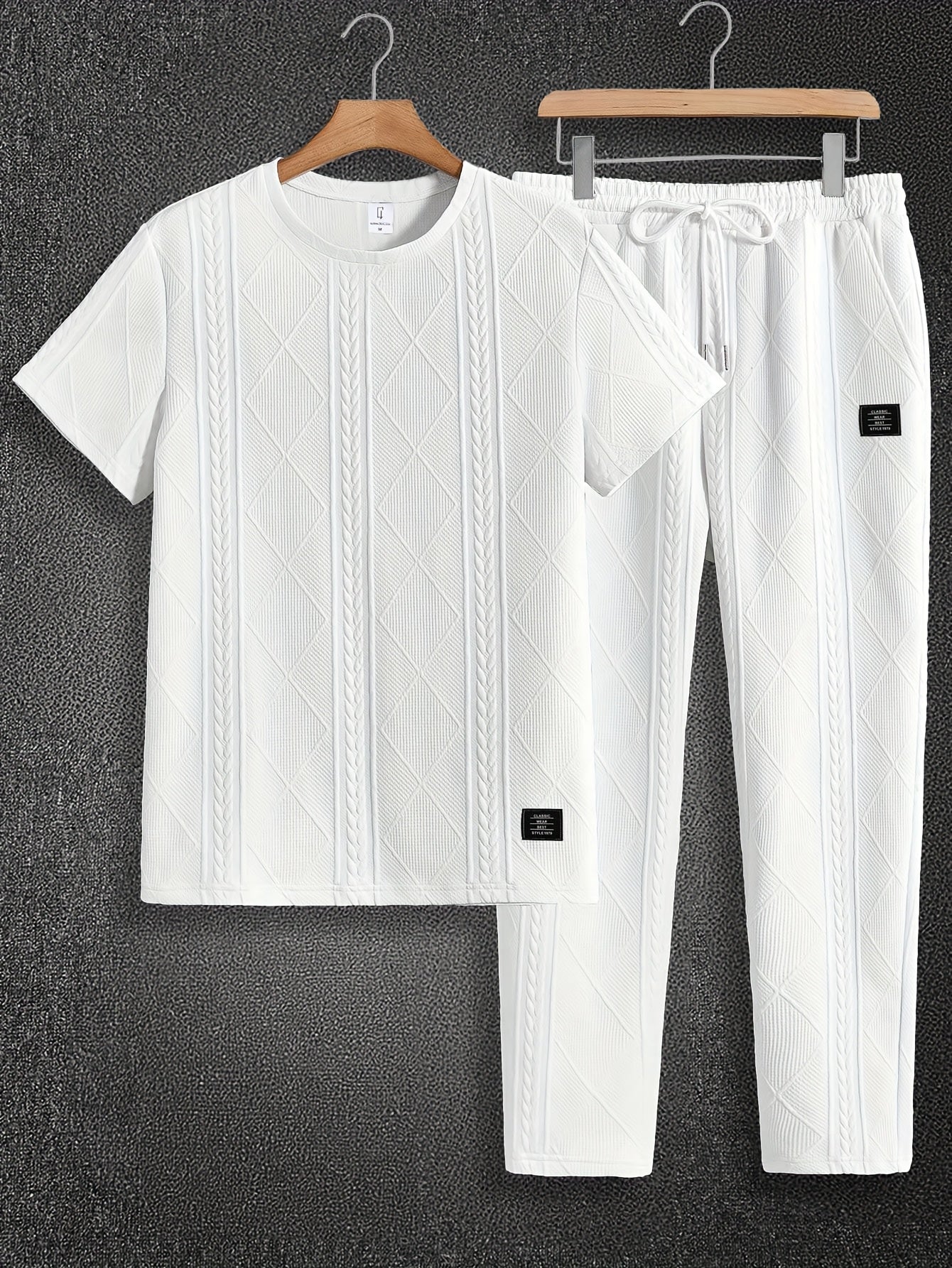 Men'S Textured Round Neck Short Sleeve Pullover & Woven Pants Pajama Set - Brown, Casual Home Wear with Drawstring Waist, Summer Comfort, Everyday Pajamas | Casual Style | Comfortable Fit, Pajamas