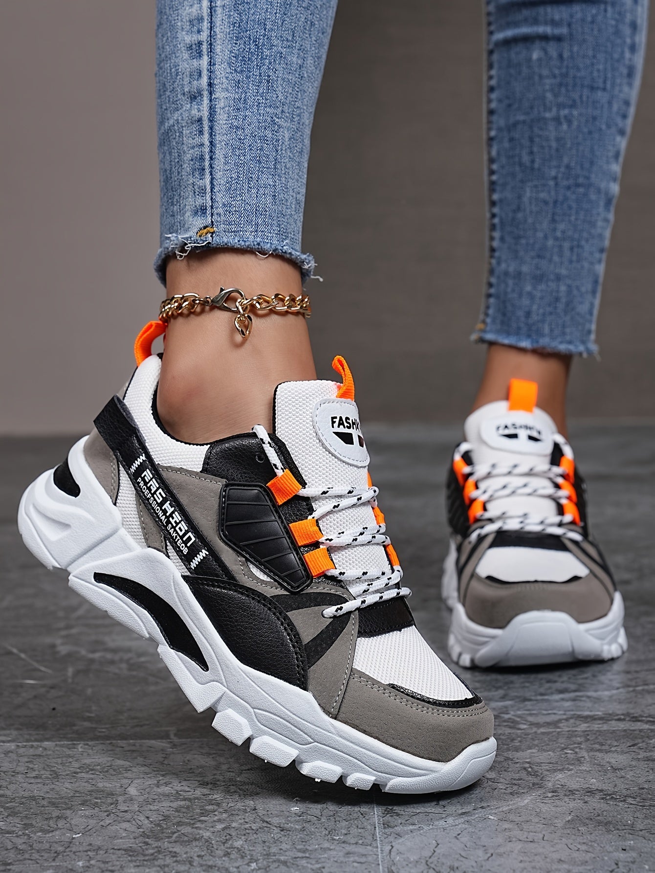 Women's Fashion Sneakers Geometric Pattern Low-Top with EVA Sole, Lace-Up Casual Sports Shoes, Hand-Washable Fabric Inner, All-Season Comfort Footwear with Plain Toe Design