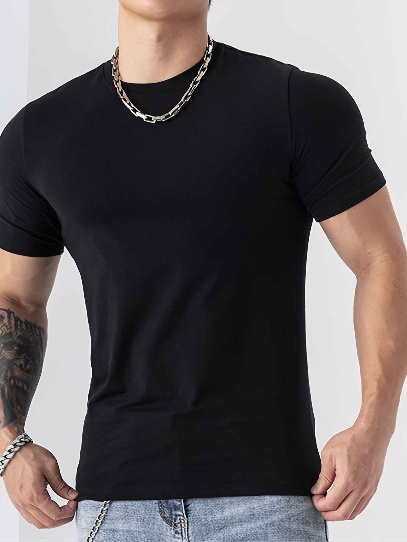 Men's Summer Athletic T-Shirt - Moisture-Wicking Stretch Fabric Slim Fit Round Neck Short Sleeve Tee for Gym, Running, Training - Solid Color Black, Gym Apparel | Machine Washable Top, Gym Shirts