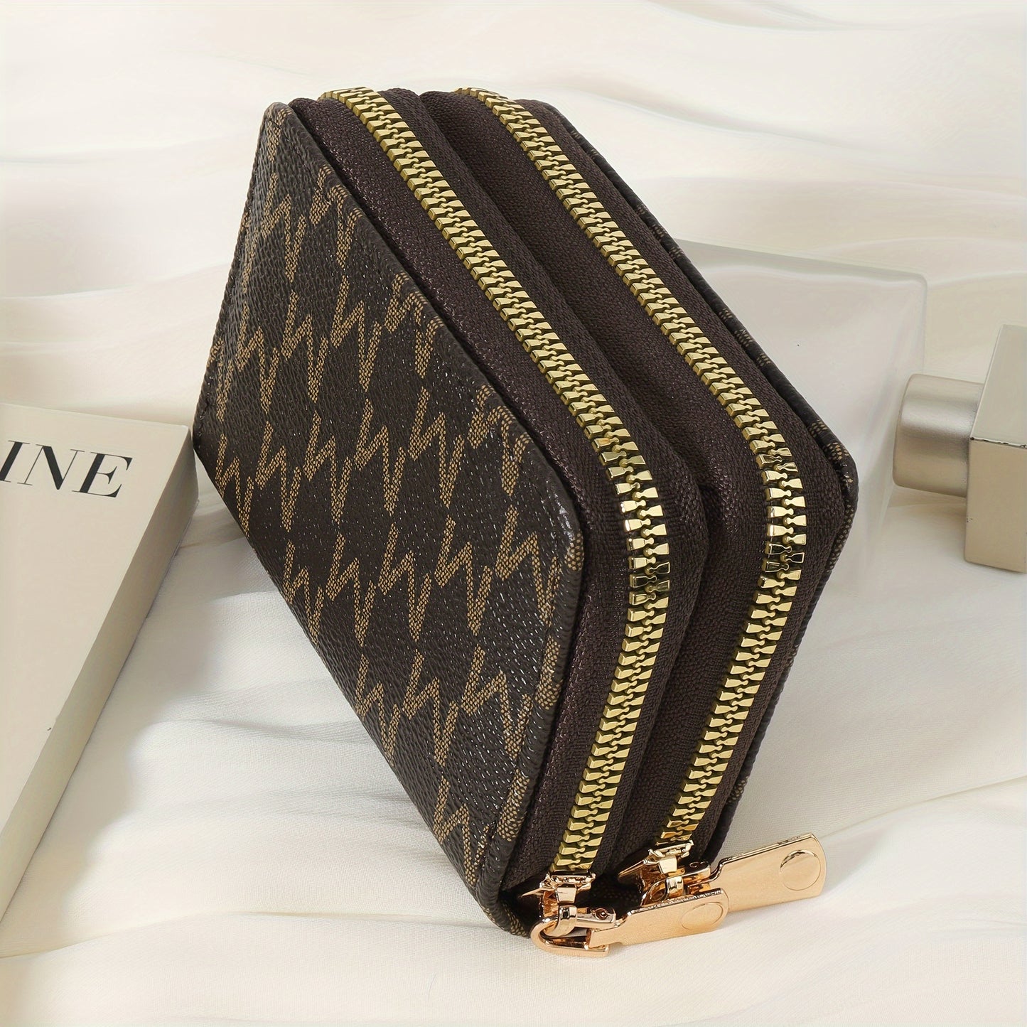 New Retro Printed Women's Minimalist Short Wallet With Double Zippers Around, Fashionable Coin Wallet, Credit Card Storage Bag, Simple And Casual Multi Card Holder