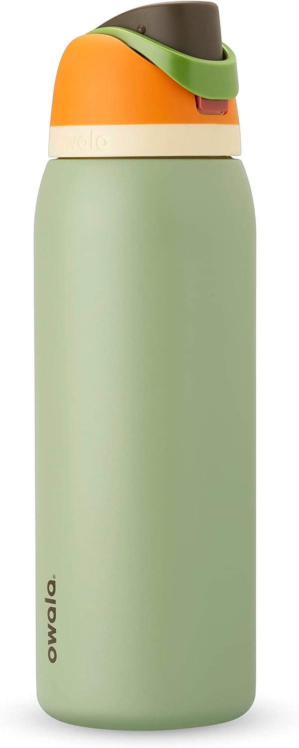 Owala Freesip Insulated Stainless Steel Water Bottle with Straw for Sports, Travel, and School Bpa-Free Sports Water Bottle, 24 Oz, Denim