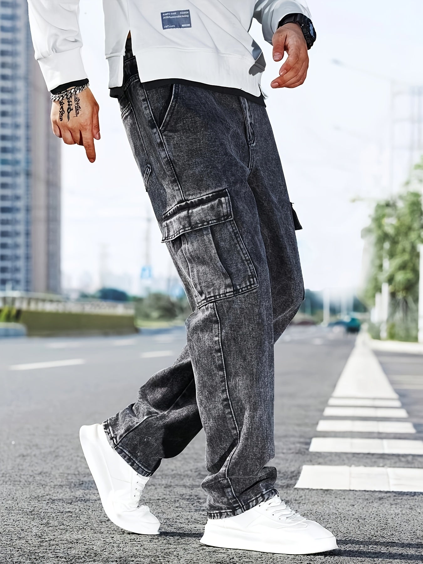 Men's Multi-Pocket Cargo Jeans - Casual Loose Fit Denim with Flap Pockets, Durable Cotton Blend, Ideal for All Seasons, Casual Wear Pants | Classic Blue Jeans | Cotton Blend Jeans