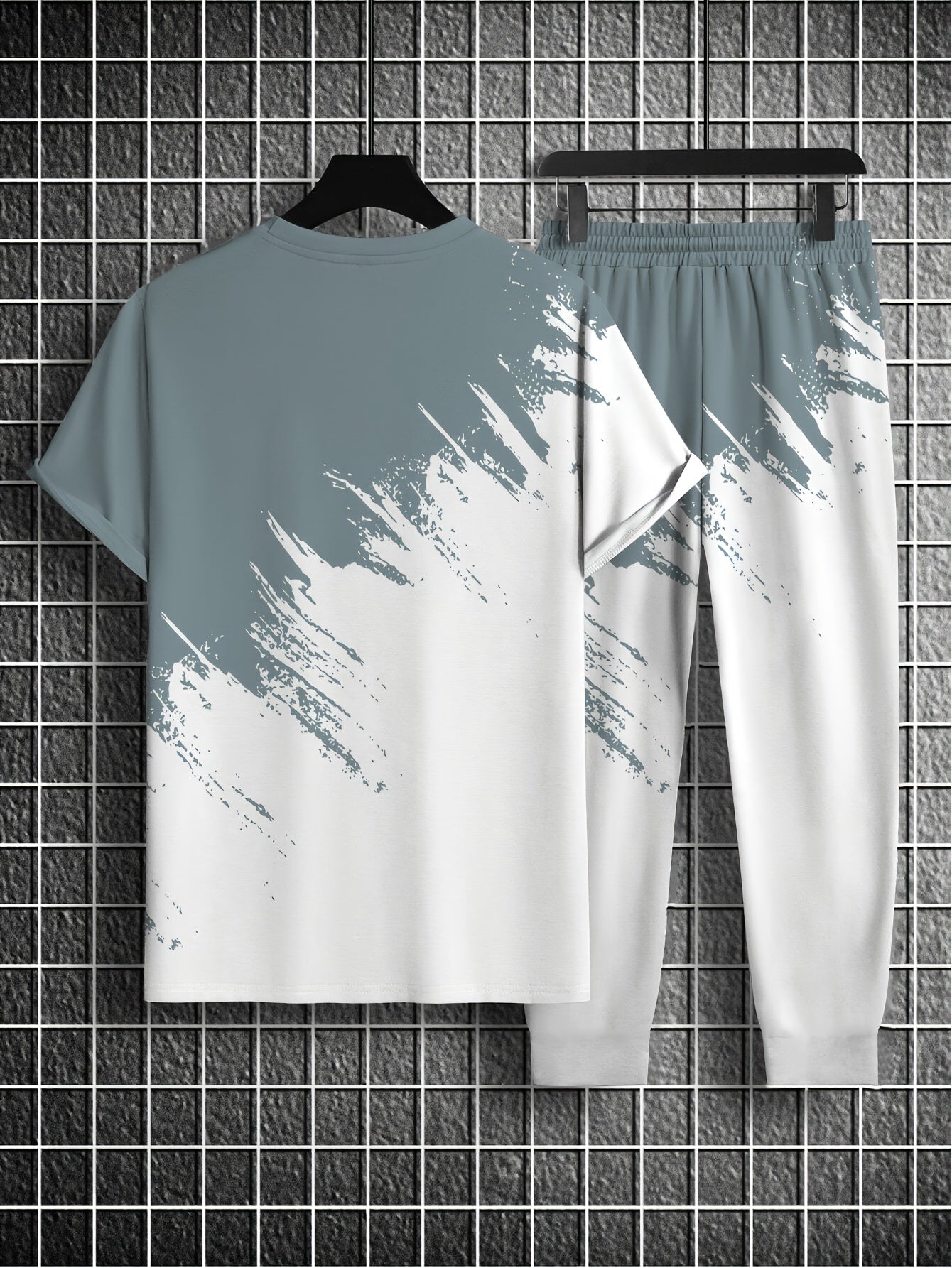 Men's Fashion Gradient Print Four Seasons Round Neck Short Sleeve T-shirt and Pants Set Outdoor Sports Two-piece