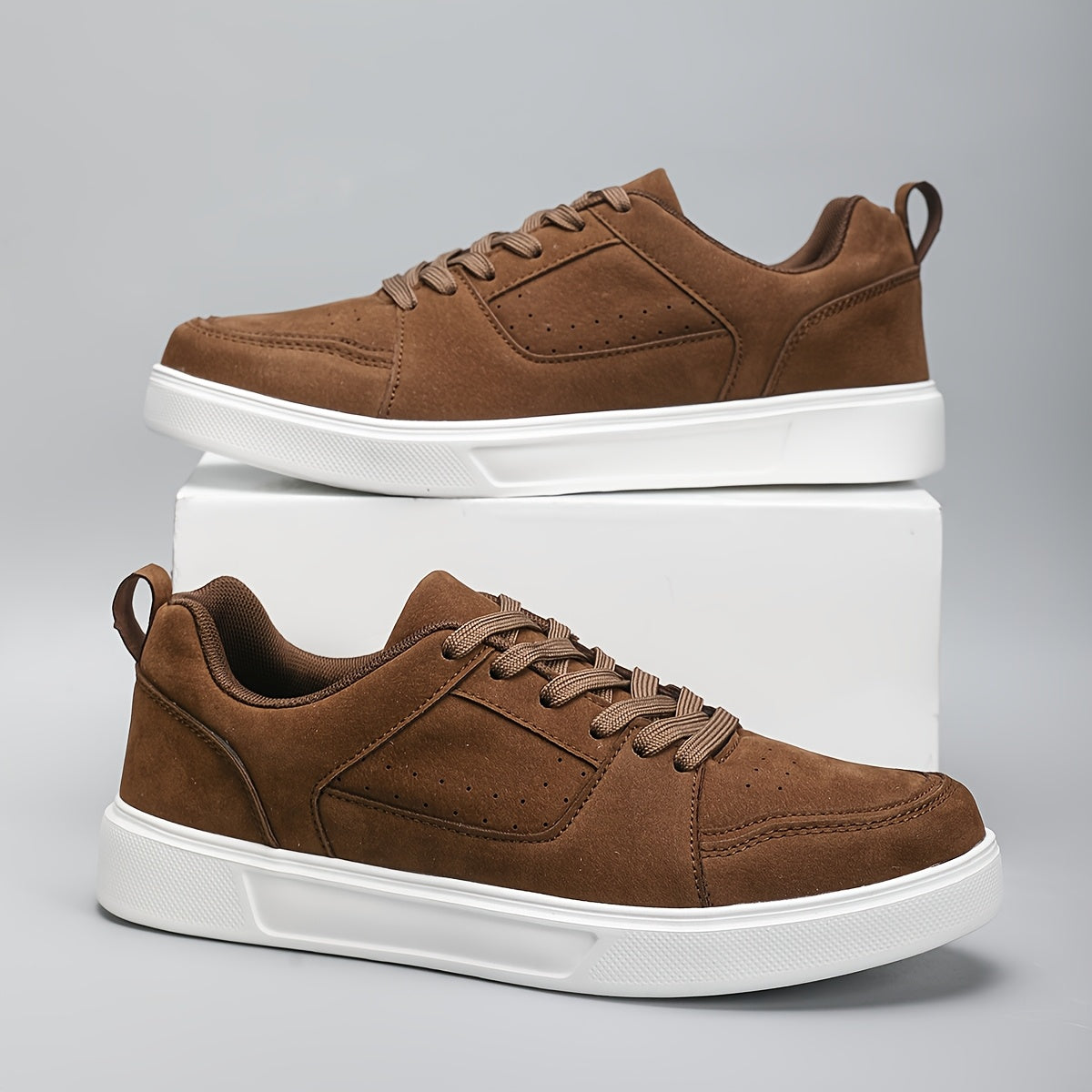 Men's Lightweight Breathable Casual Sneakers - Shock-Absorbing MD Sole, All-Season Outdoor Hiking & Skate Shoes, Brown Synthetic Low-Top Lace-Up for Camping, Daily Wear (Extended Sizes Available), Simple Street Style | Fabric