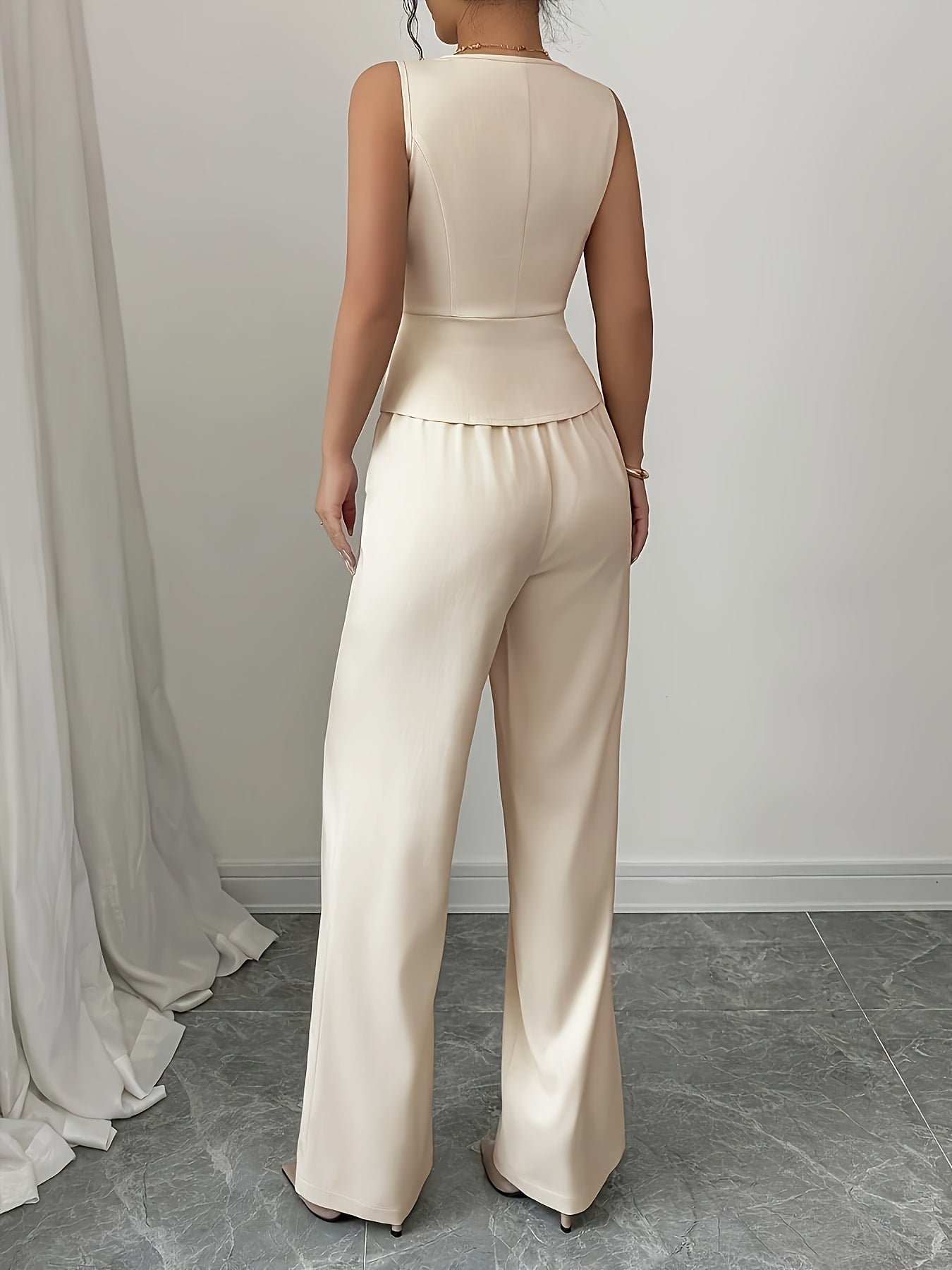 Elegant Sleeveless Vest and Pants Set for Women, Business Casual Style, Perfect for Summer