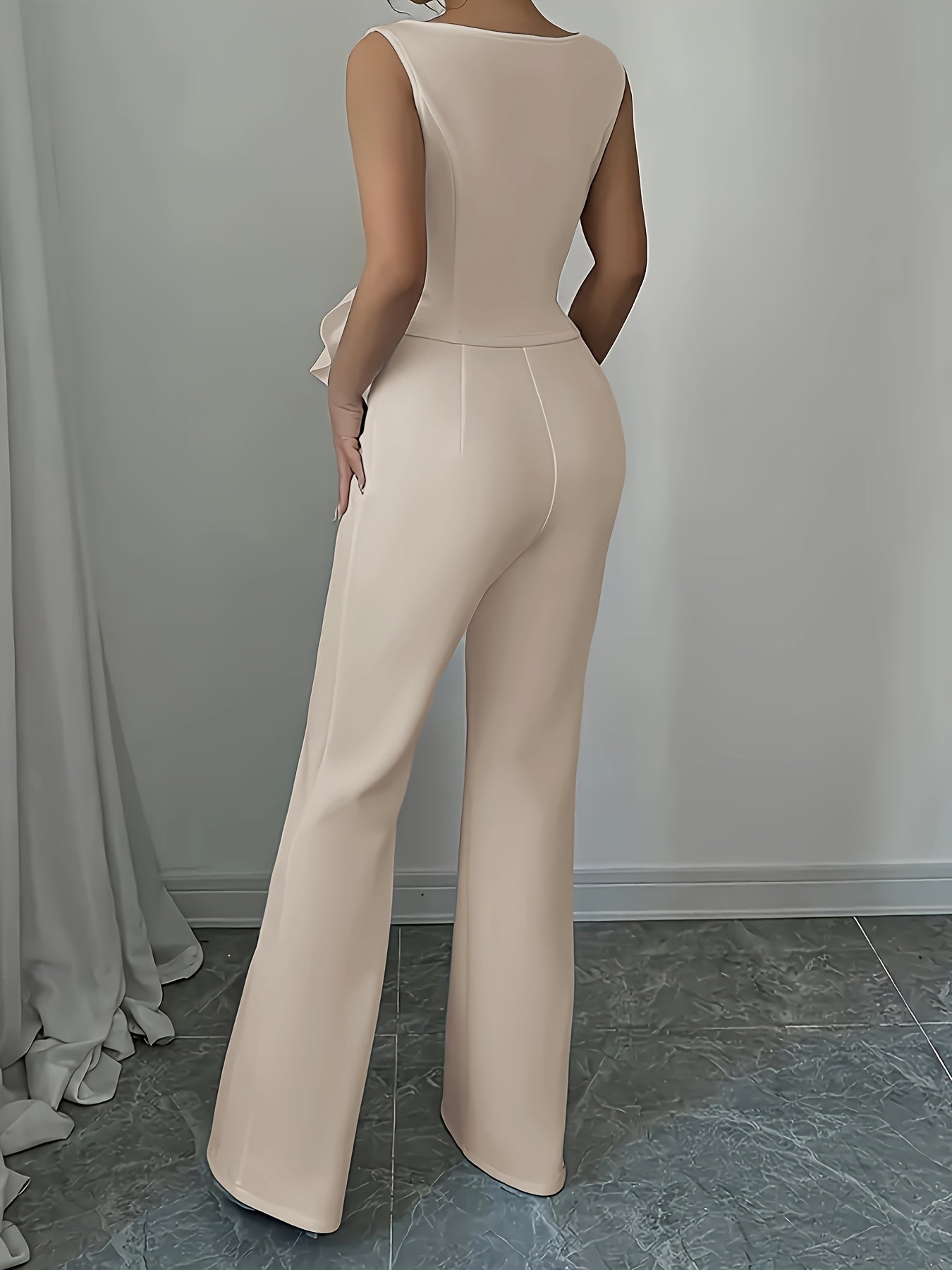 OM307B Elegant Women's Vest and Pants Set - Stylish Casual Elegance