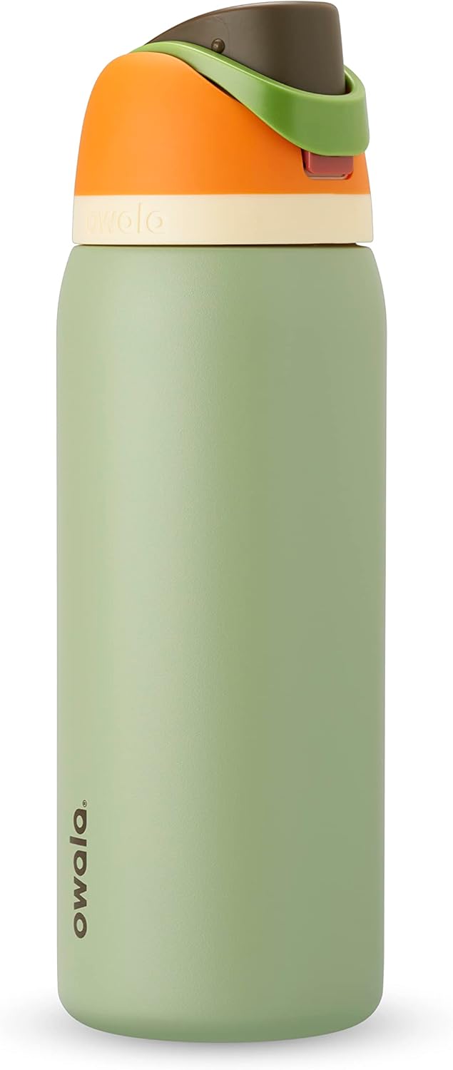 Owala Freesip Insulated Stainless Steel Water Bottle with Straw for Sports, Travel, and School Bpa-Free Sports Water Bottle, 24 Oz, Denim