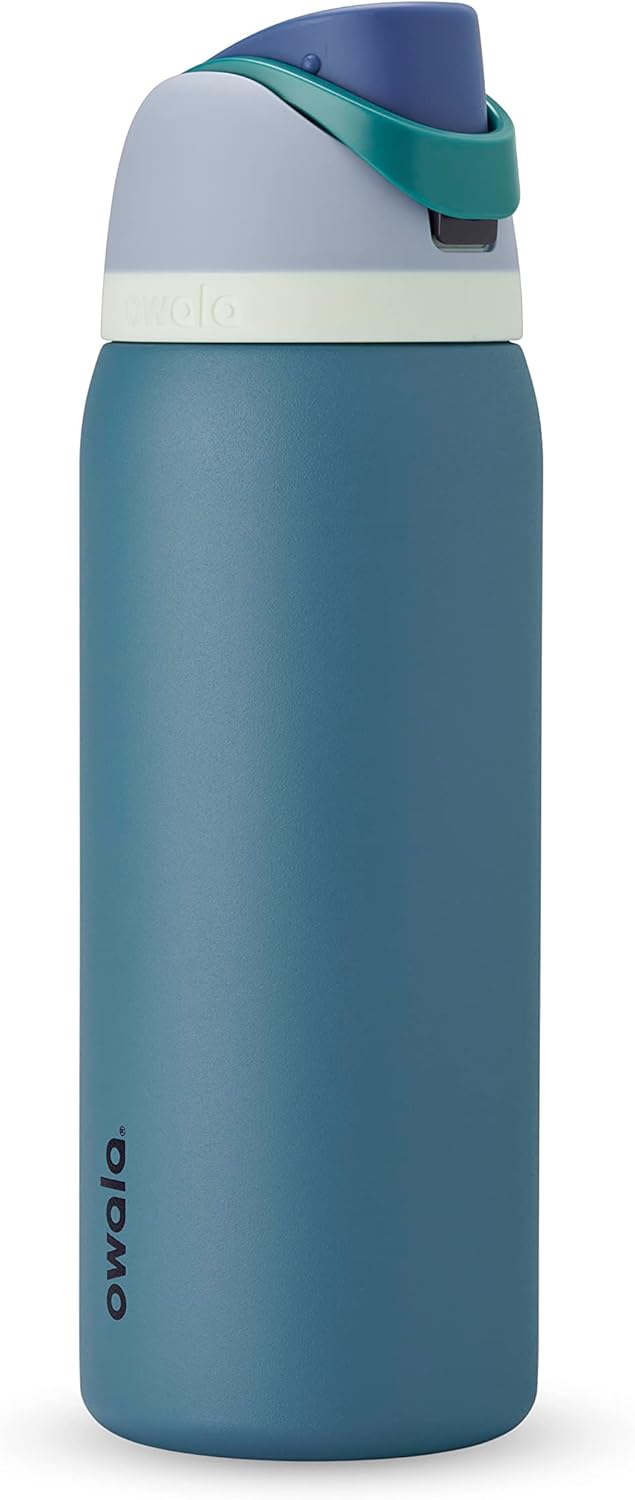 Owala Freesip Insulated Stainless Steel Water Bottle with Straw for Sports, Travel, and School Bpa-Free Sports Water Bottle, 24 Oz, Denim