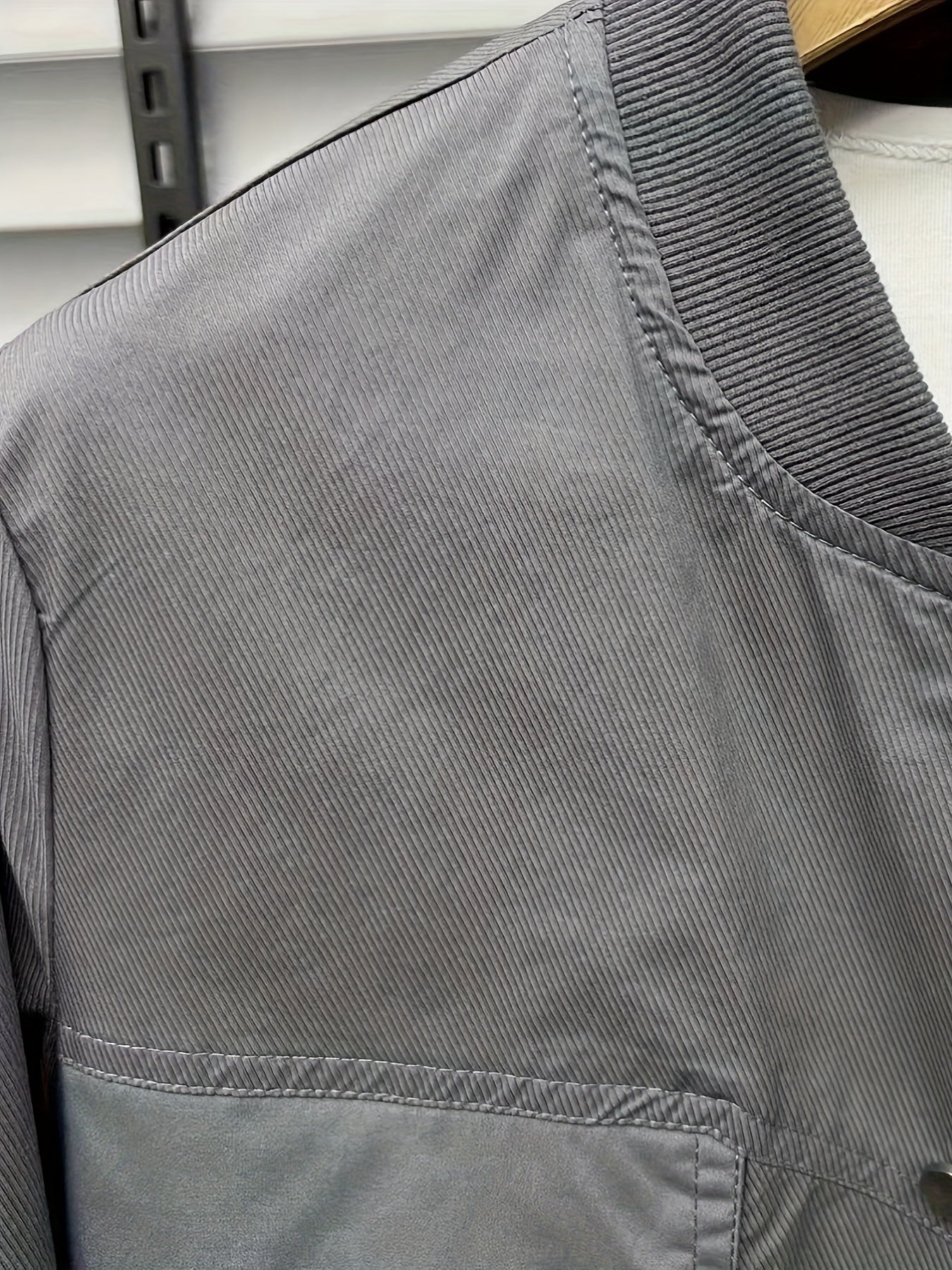 Men's Casual Sports Windbreaker Jacket, Outdoor Solid Color Design, Spring/Fall Fashionable Versatile Baseball Collar Jacket With Pockets