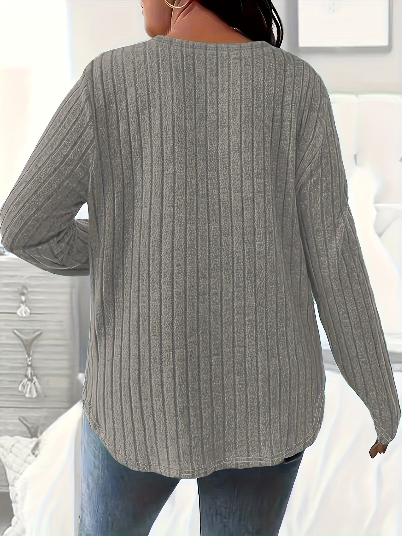Women's Loose Fit V-Neck Polyester T-Shirt With Soft And Breathable Fabric, All-Season Casual Long Sleeve Tee, Machine Washable