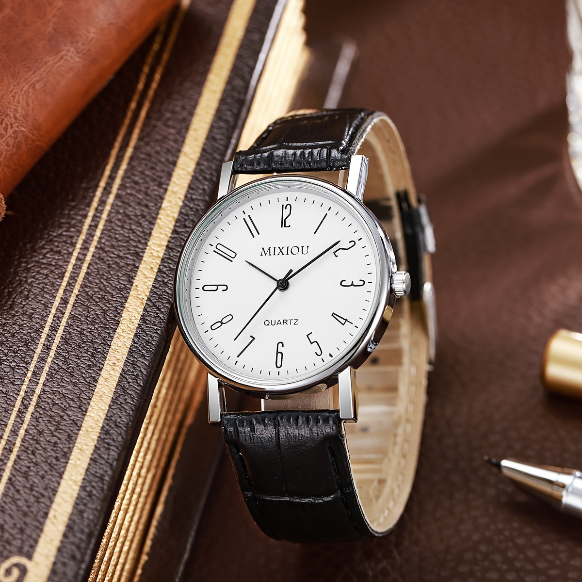 1pc Minimalist Quartz Wrist Watch for Women and Men, Round Plastic Case, PU Leather Band, Non-Rechargeable Button Battery - Elegant Timepiece